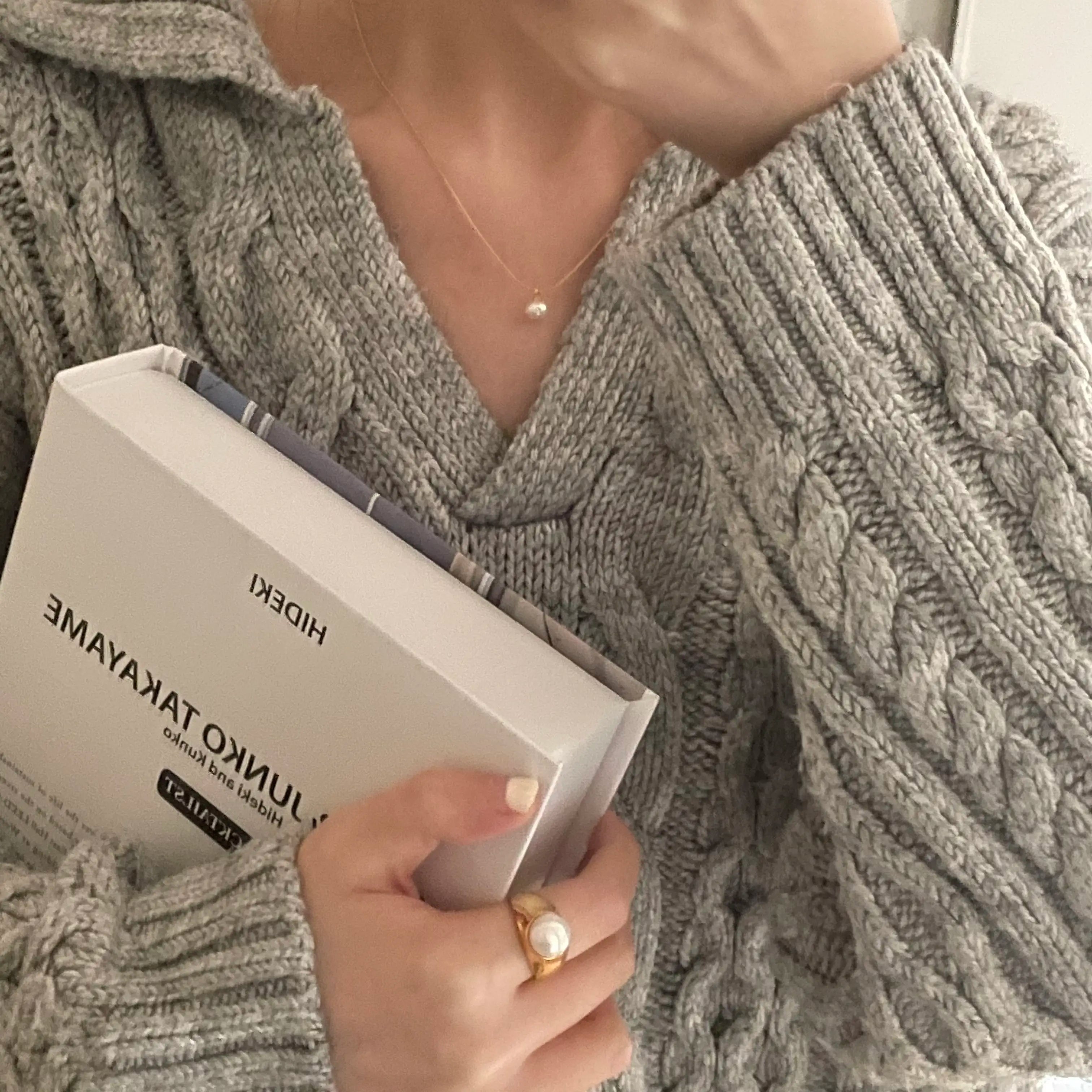 14K Gold Delicate Pearl Pendant Necklace