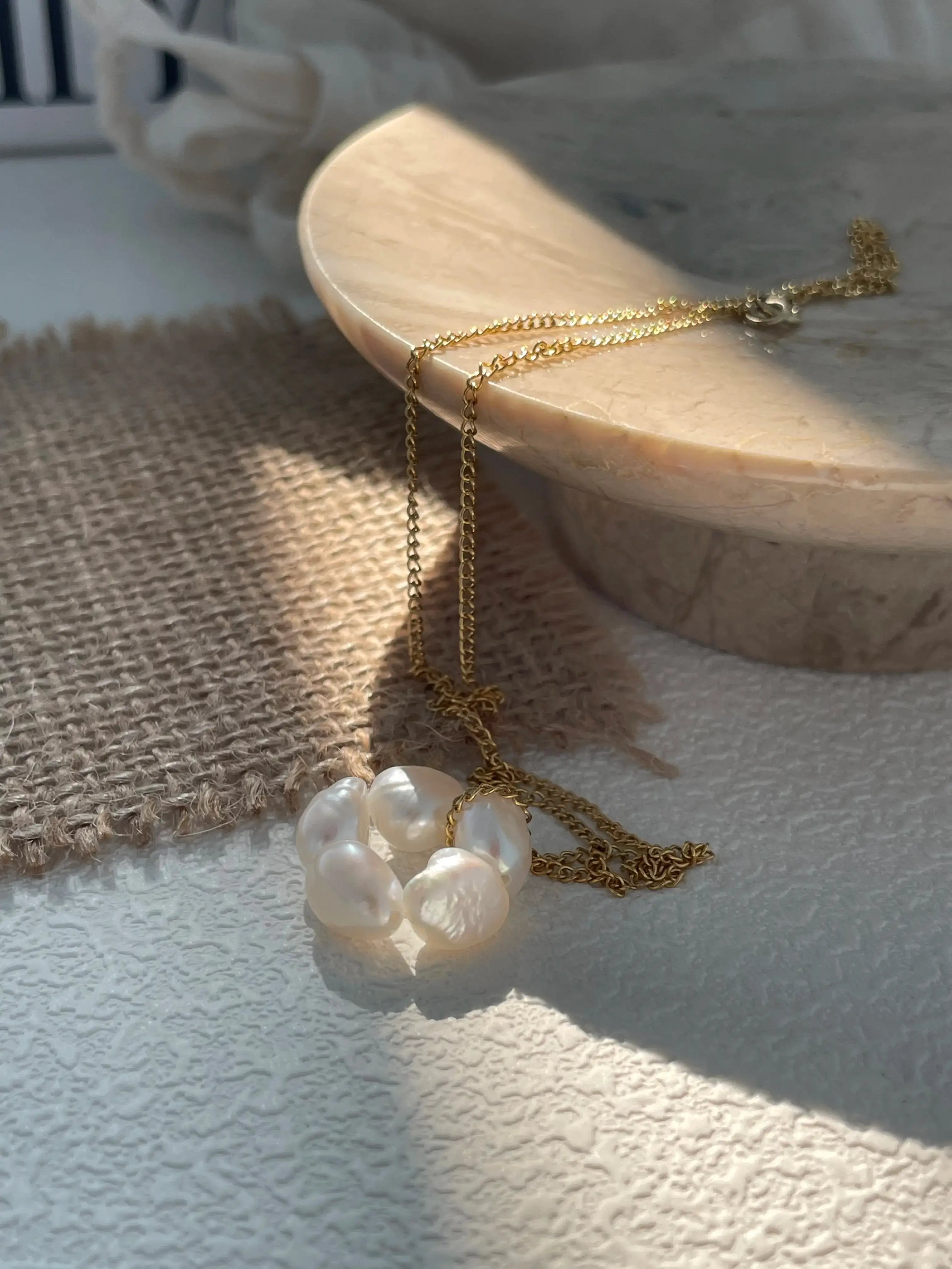 14K Gold Freshwater Pearl Flower Pendant Necklace