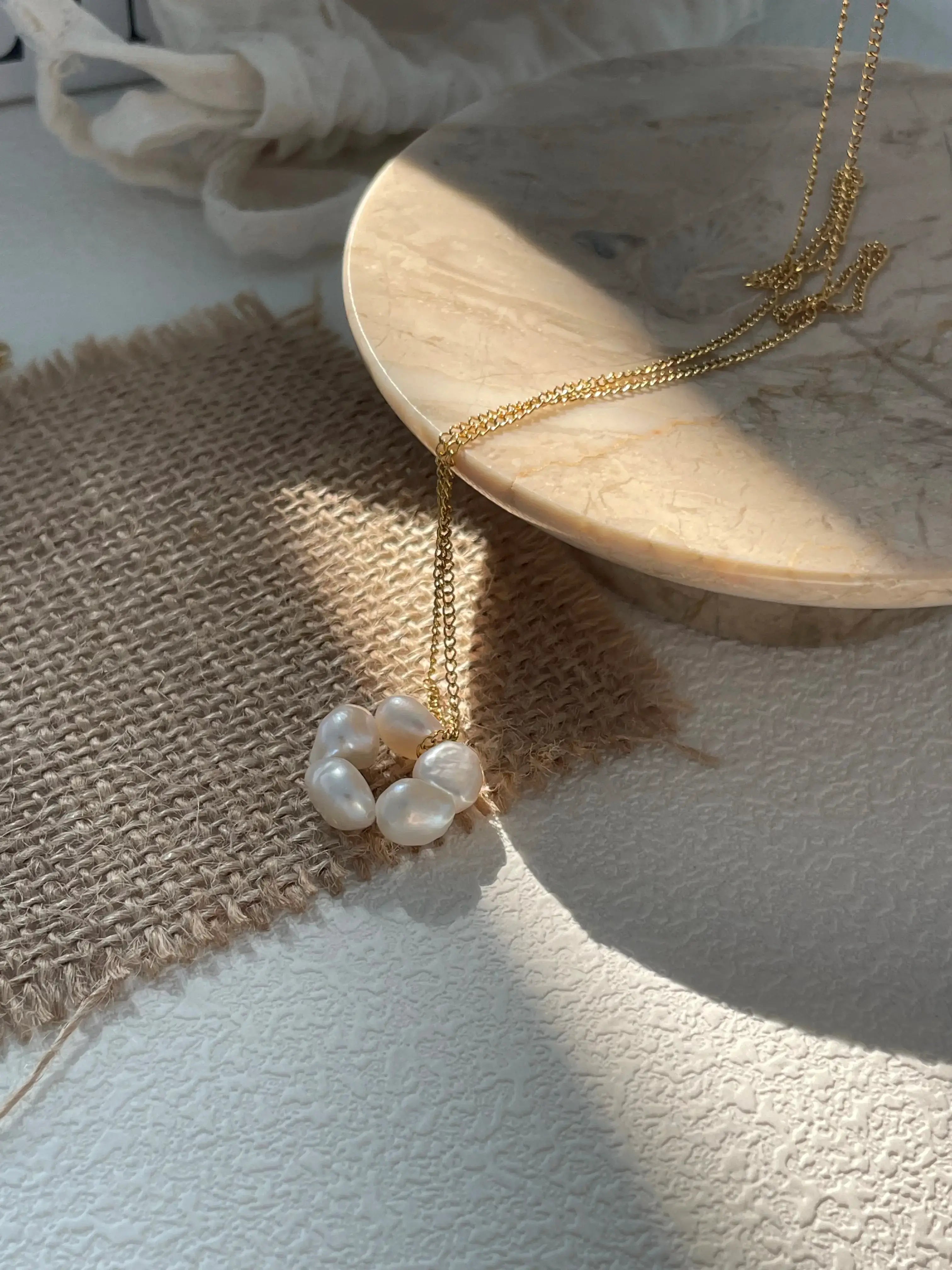 14K Gold Freshwater Pearl Flower Pendant Necklace