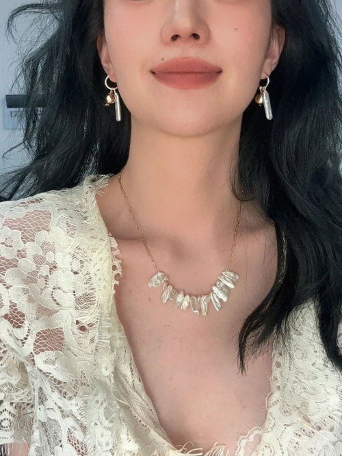 14K Gold Chain with Irregular Baroque Pearl Necklace23-418