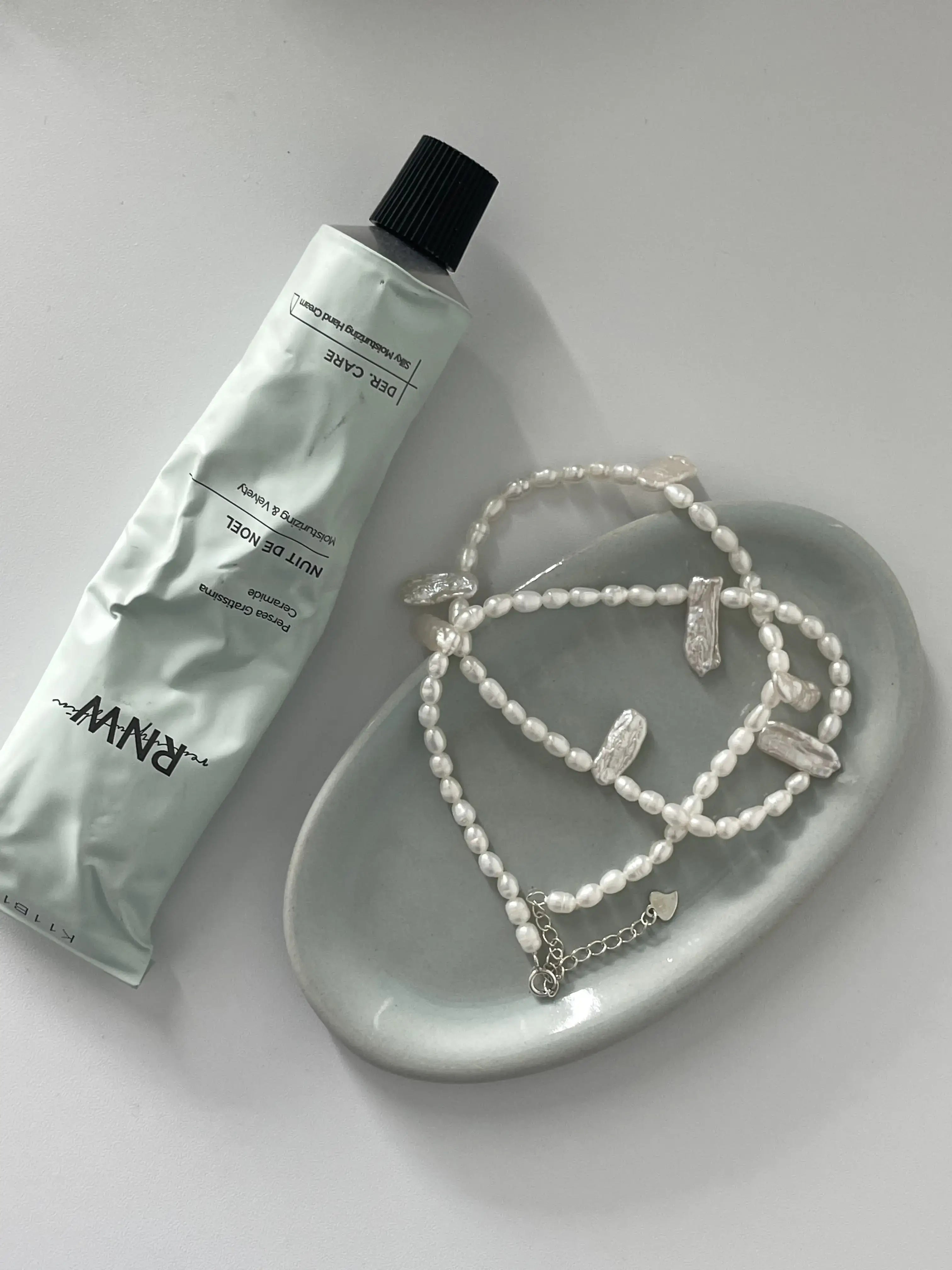 Cute Freshwater and Baroque Pearl Necklace