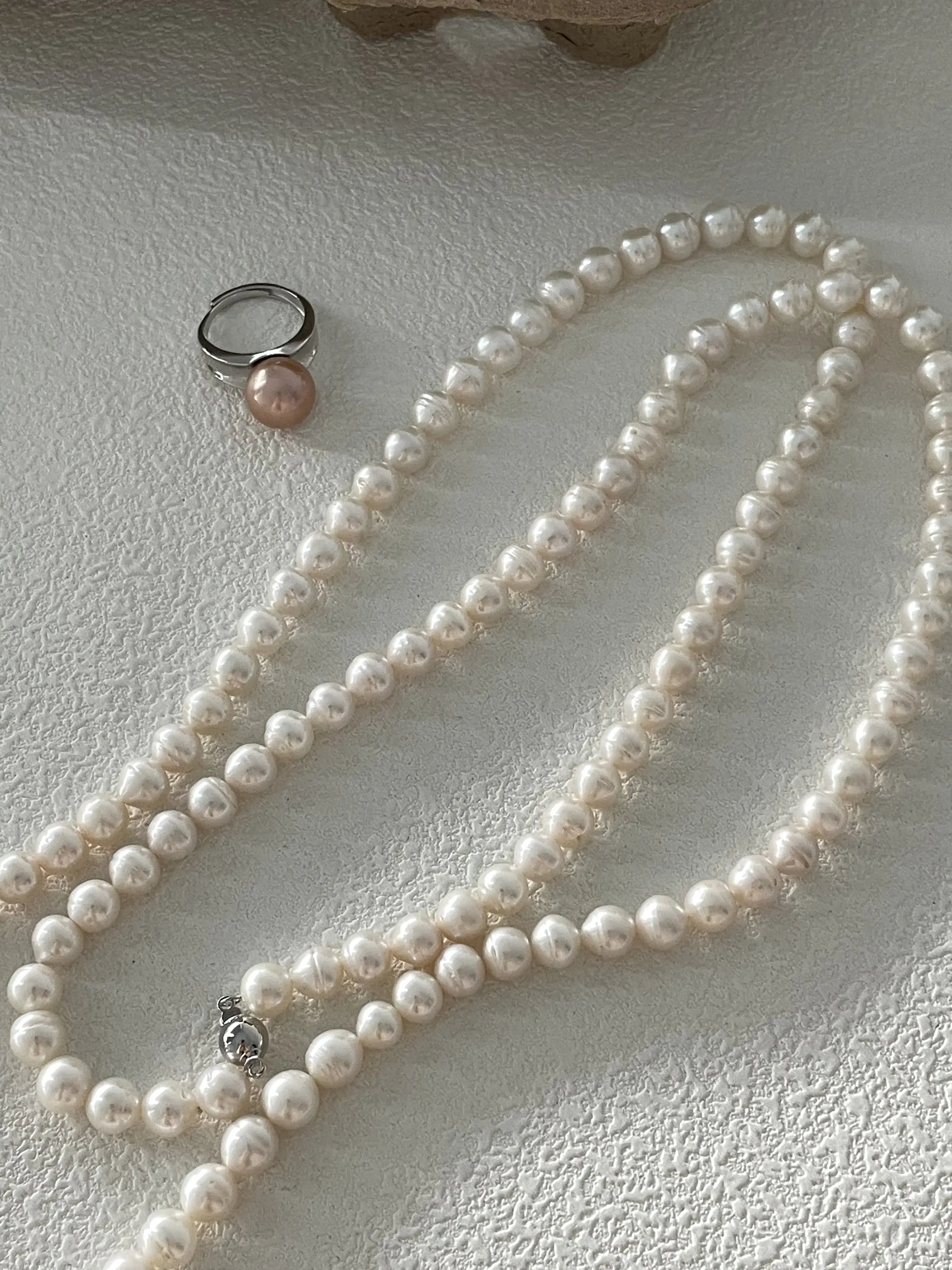 Wrap-Around Circled Pearl Necklace