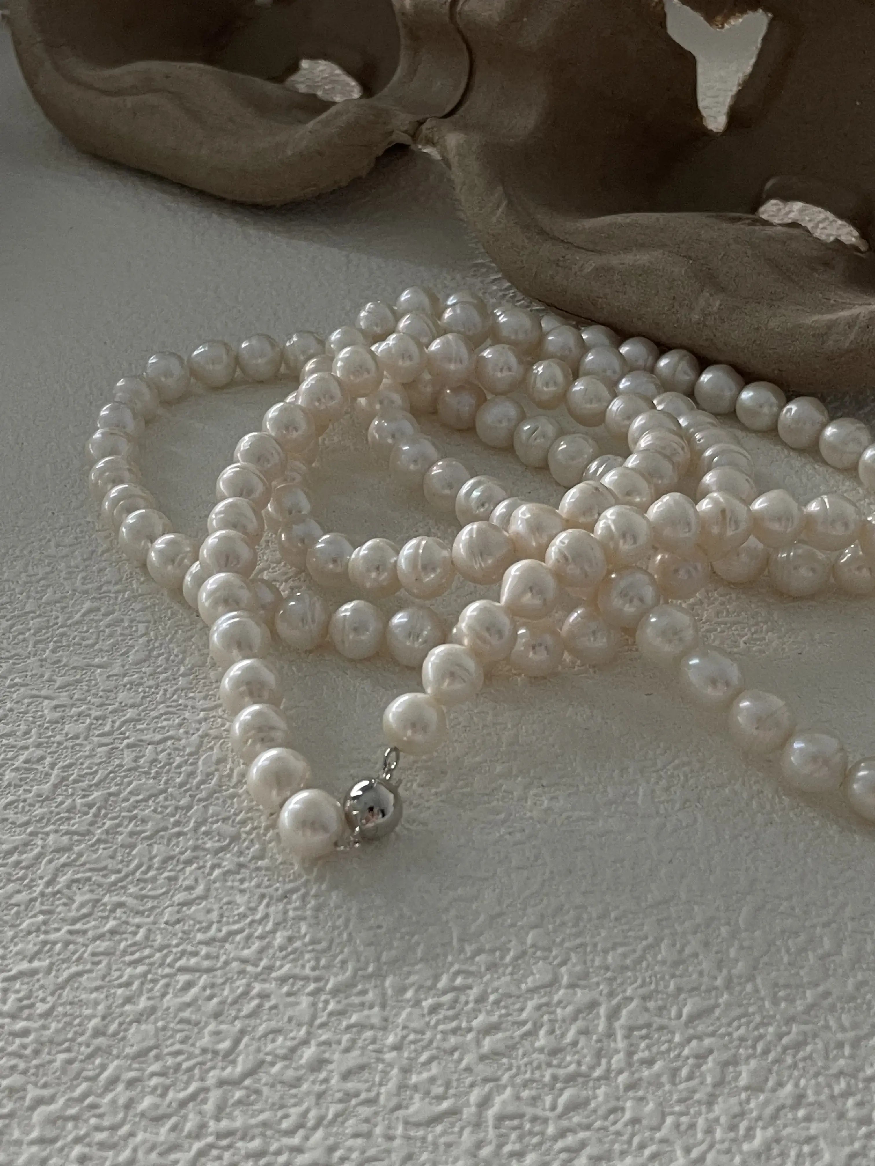 Wrap-Around Circled Pearl Necklace
