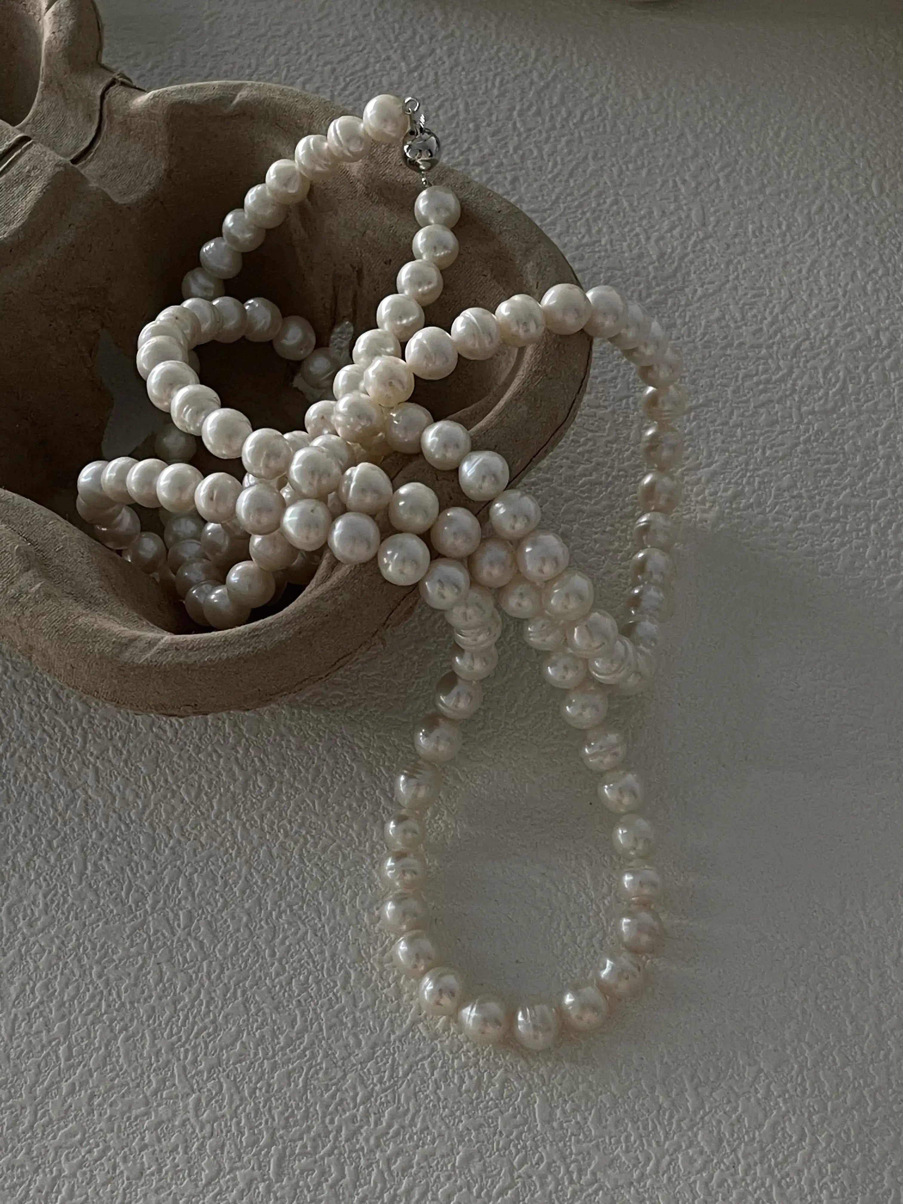 Wrap-Around Circled Pearl Necklace