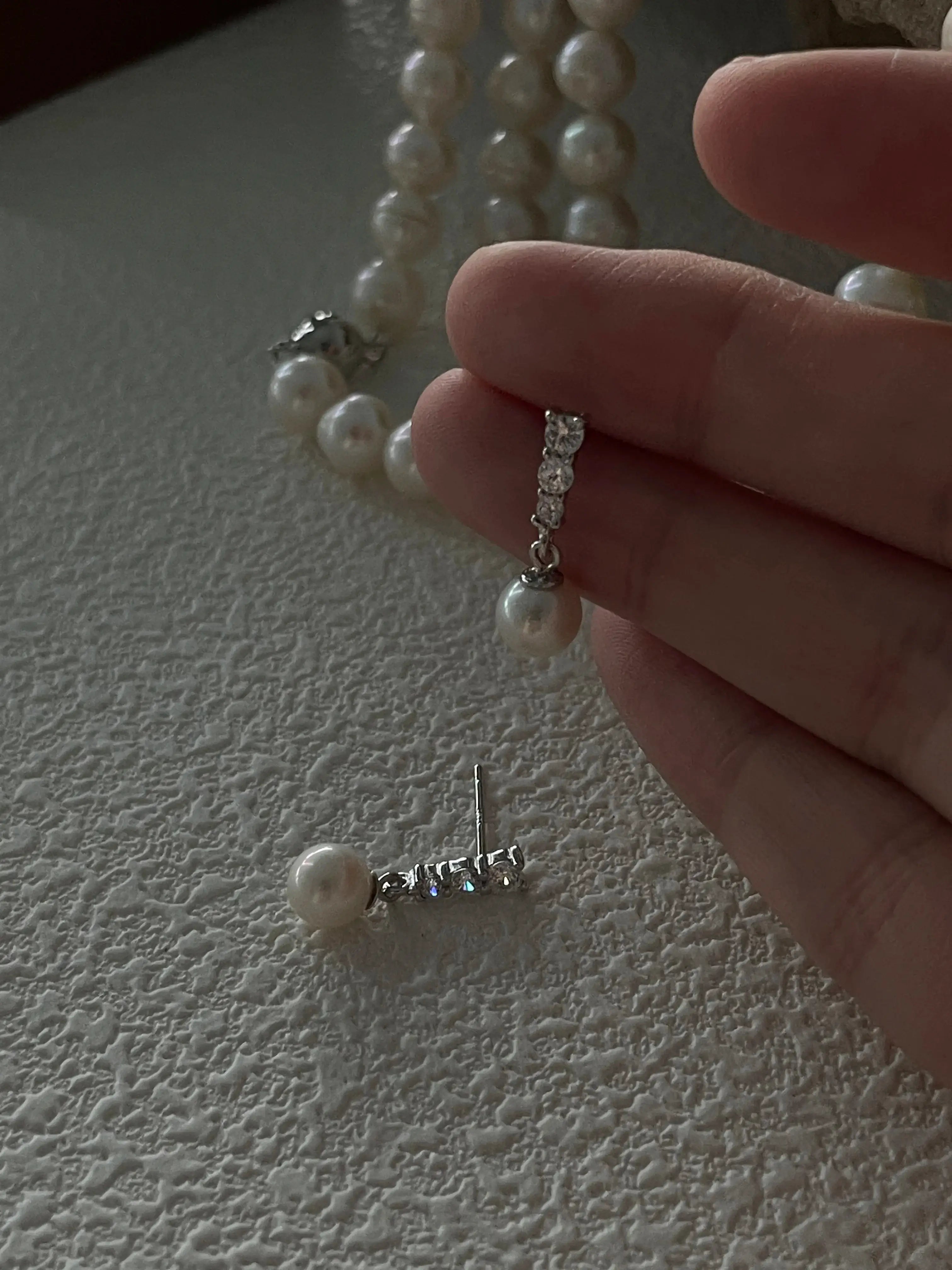 Noble Charm Studs – Pearl and Zircon Earrings