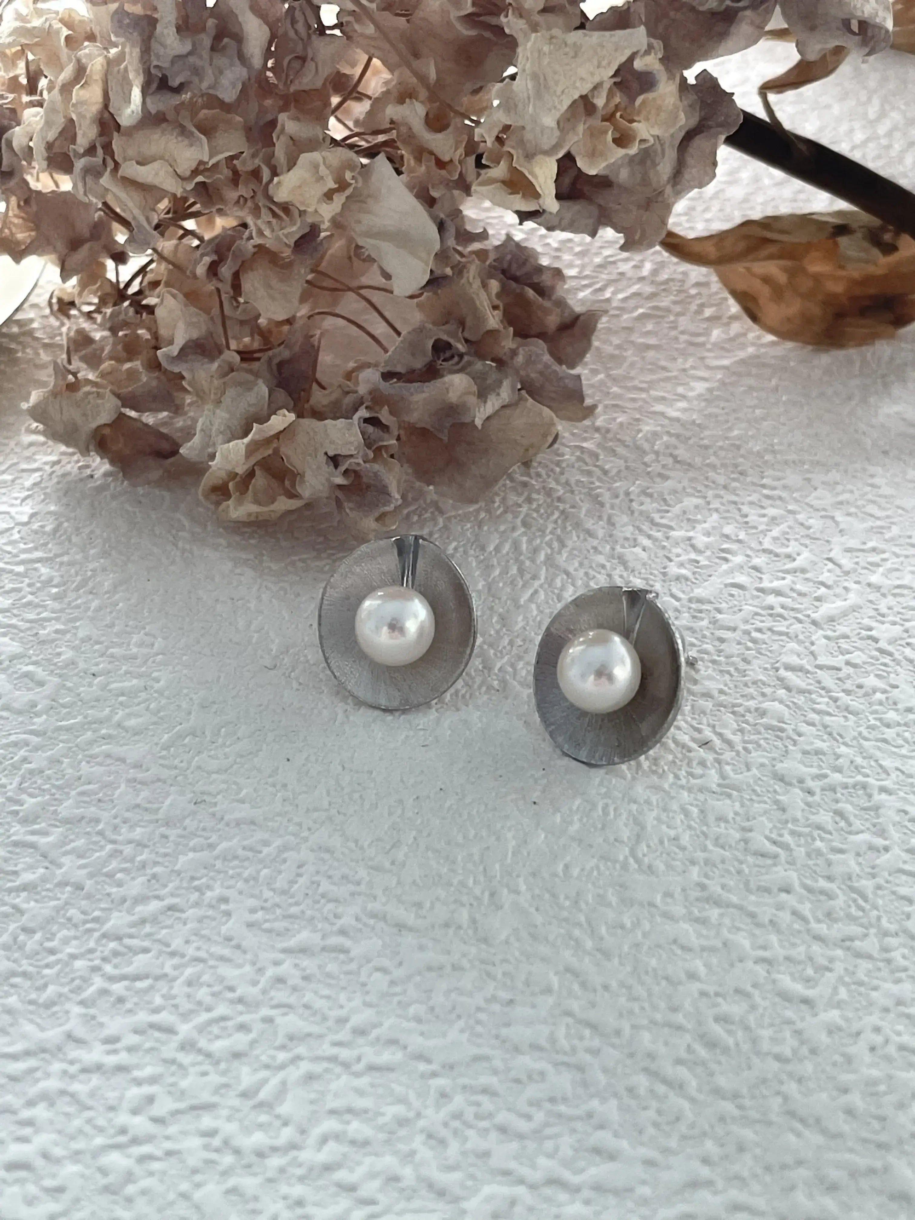 Silver Lotus Leaf Pearl Stud Earrings