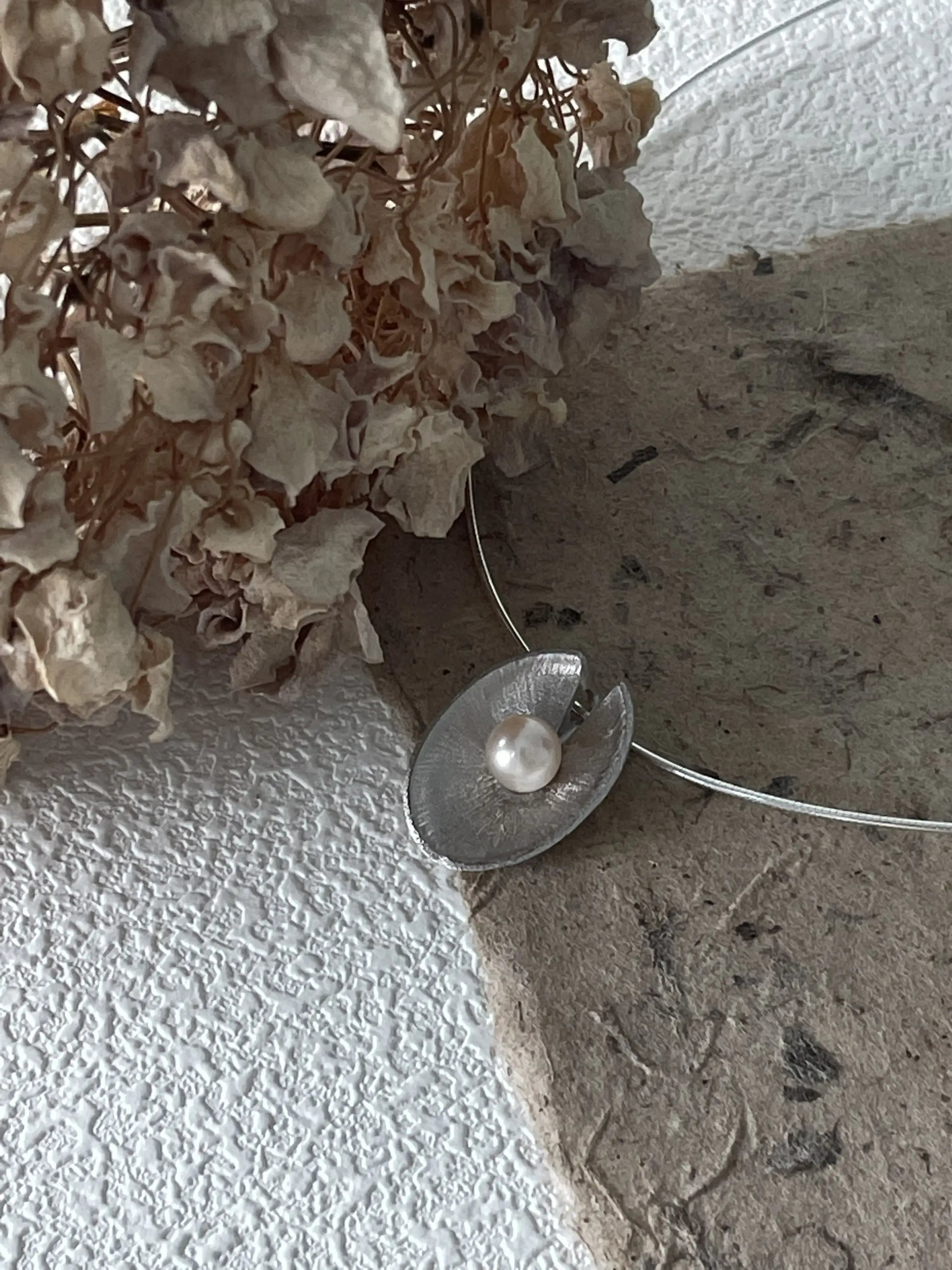 Sterling Silver Lotus Leaf Freshwater Pearl Pendant Necklace