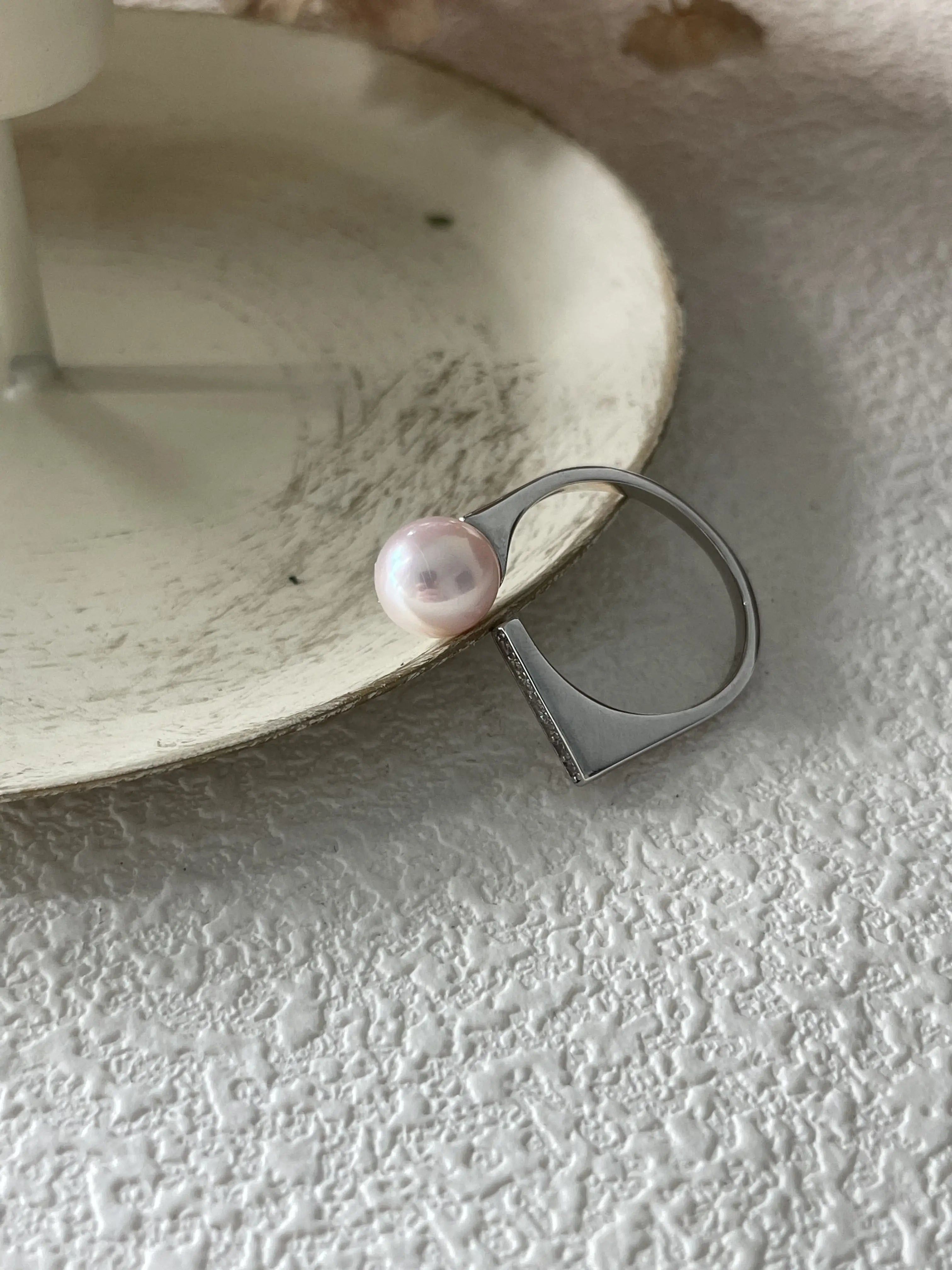 Geometric Square Sterling Silver Freshwater Pearl Ring