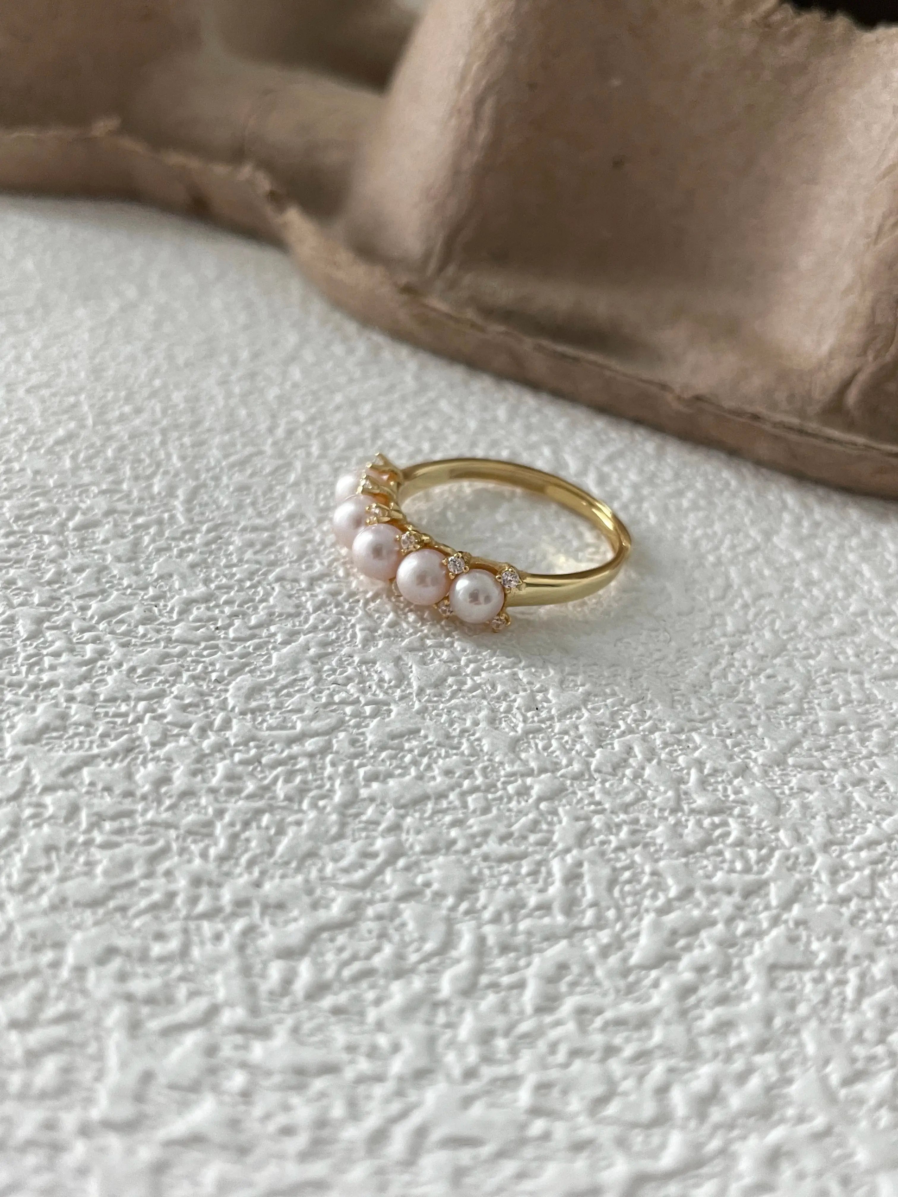 18K Gold Multi-Pearl Freshwater Ring