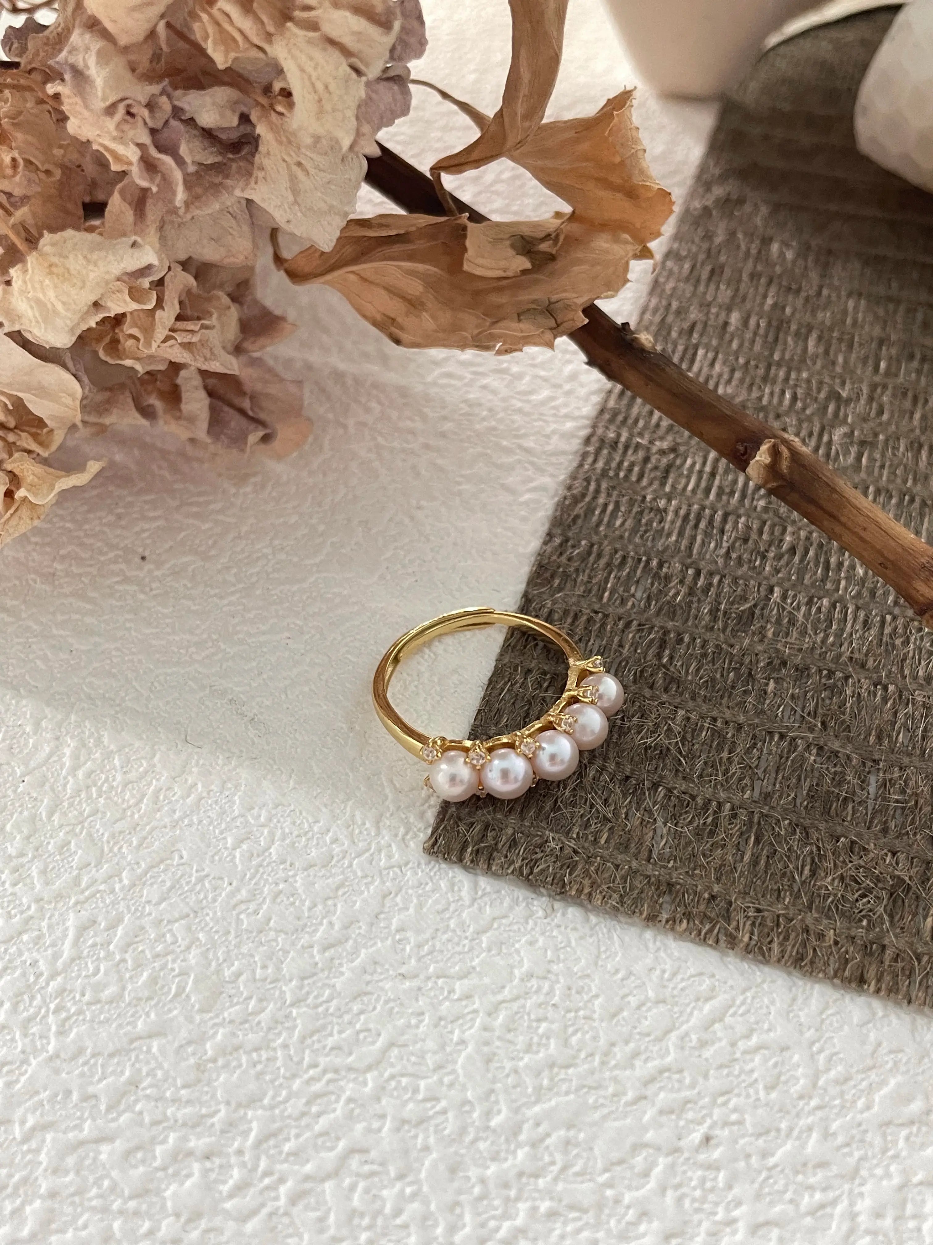 18K Gold Multi-Pearl Freshwater Ring
