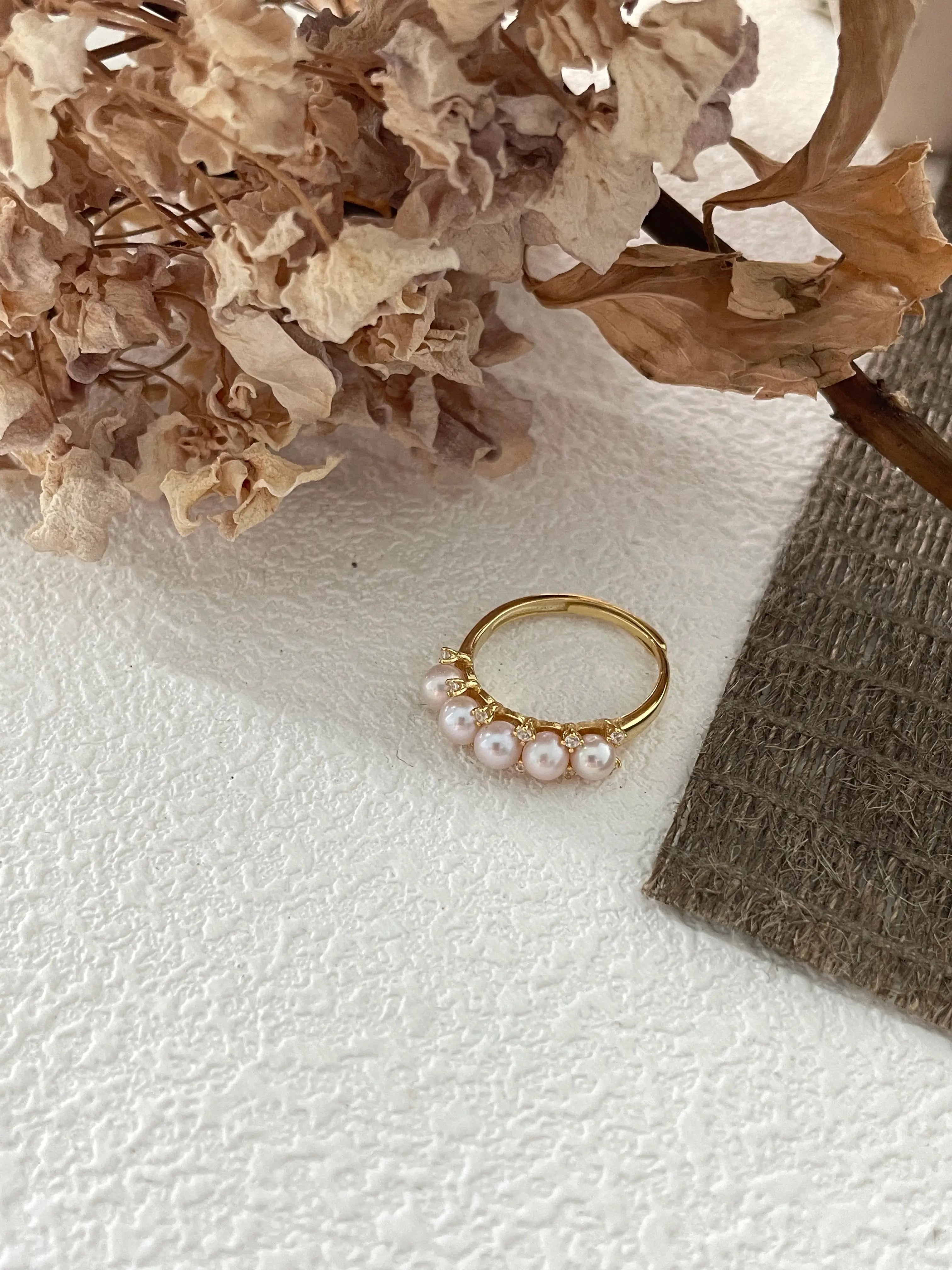 18K Gold Multi-Pearl Freshwater Ring