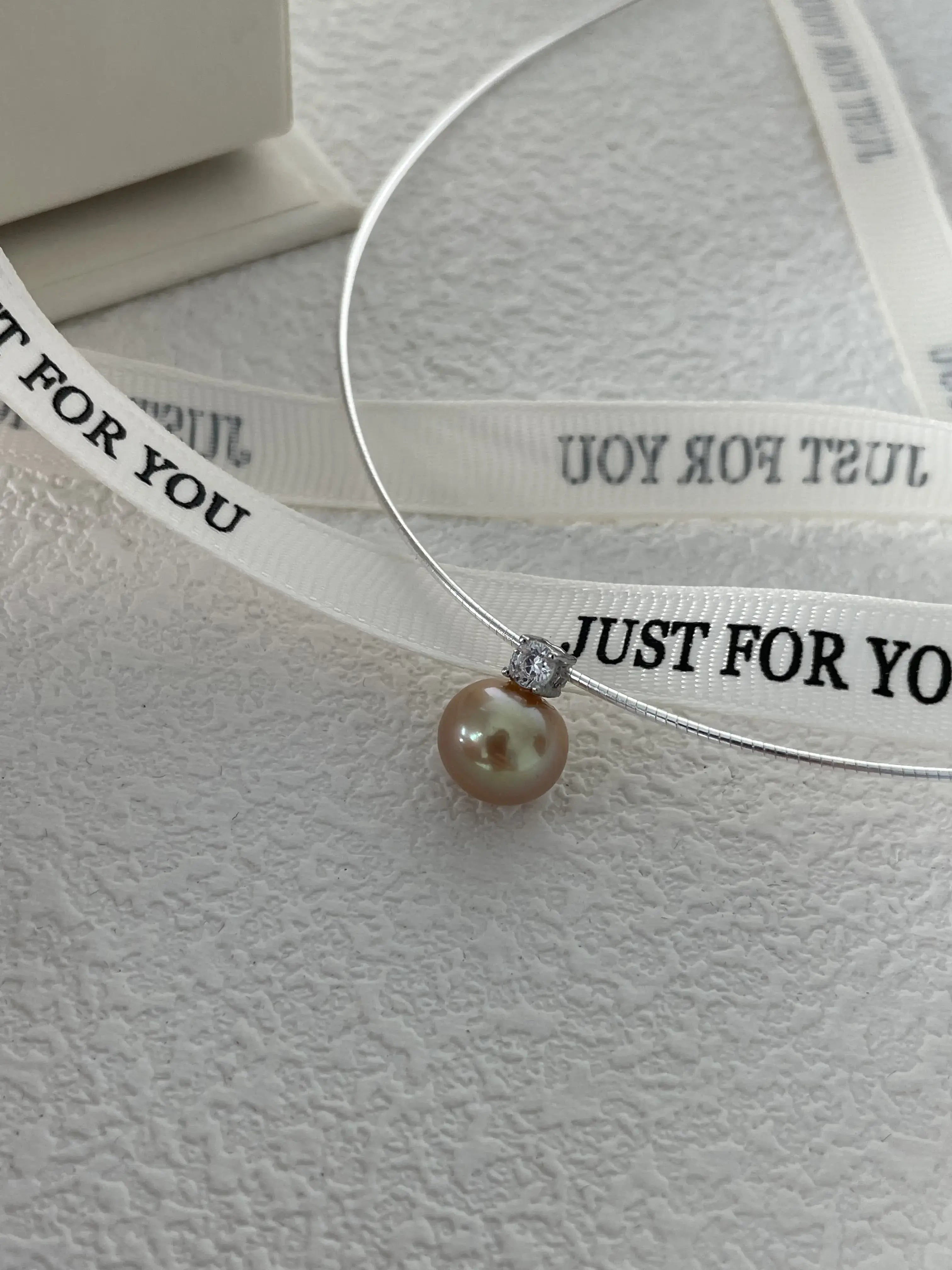 Single Edison Pearl Pendant Necklace