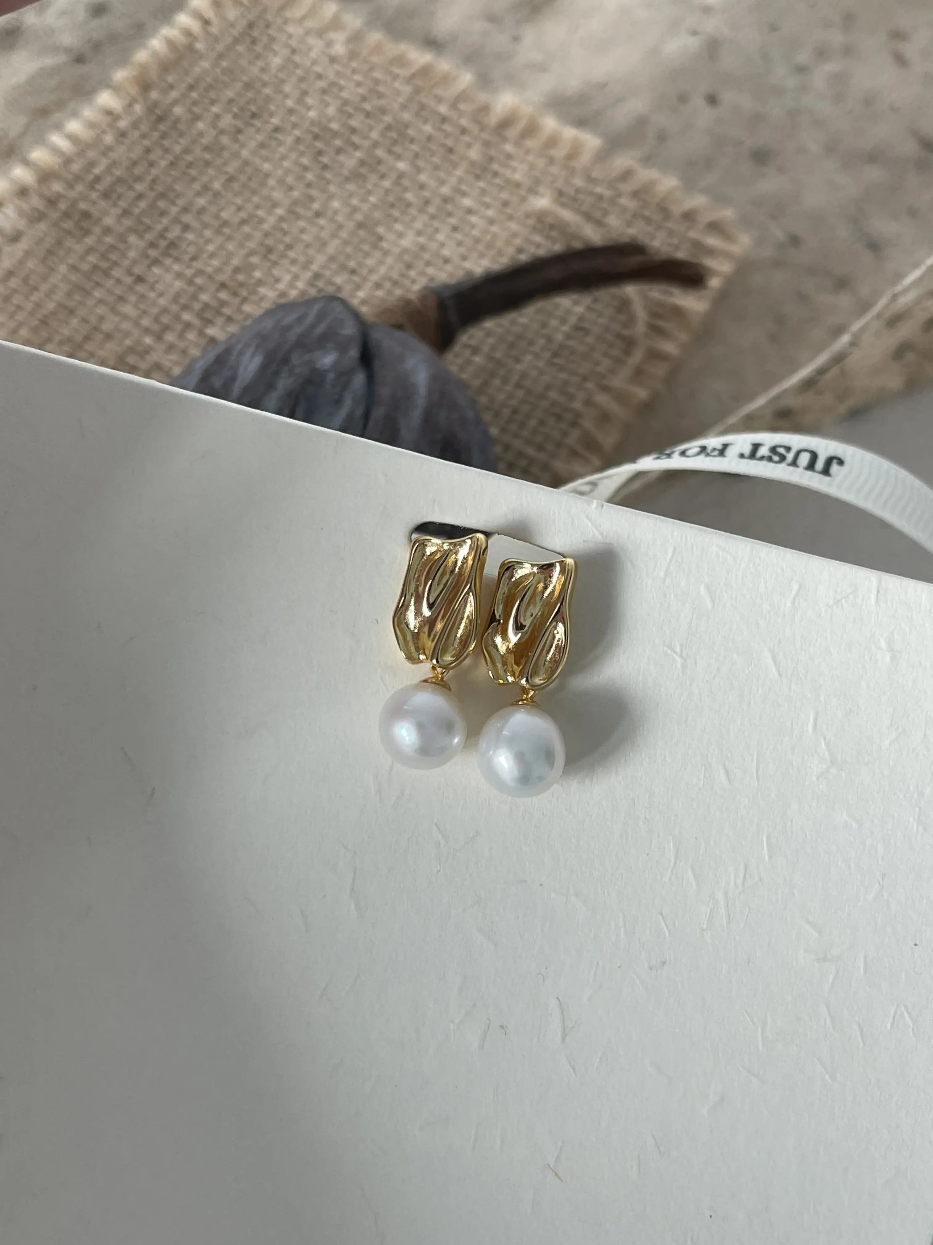 18K Gold Freshwater Pearl Drop Earrings