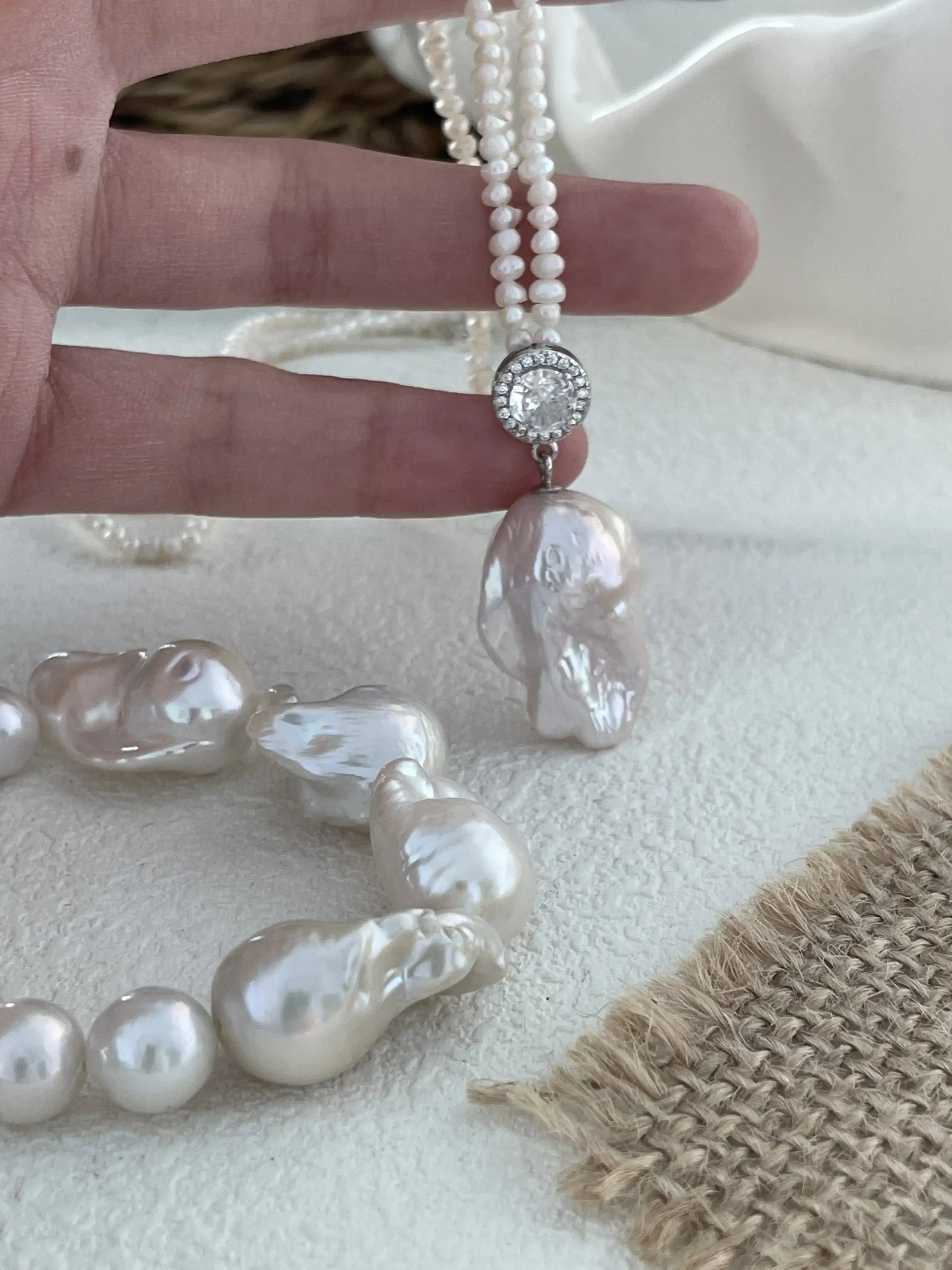 Vintage Baroque Pearl Pendant Necklace