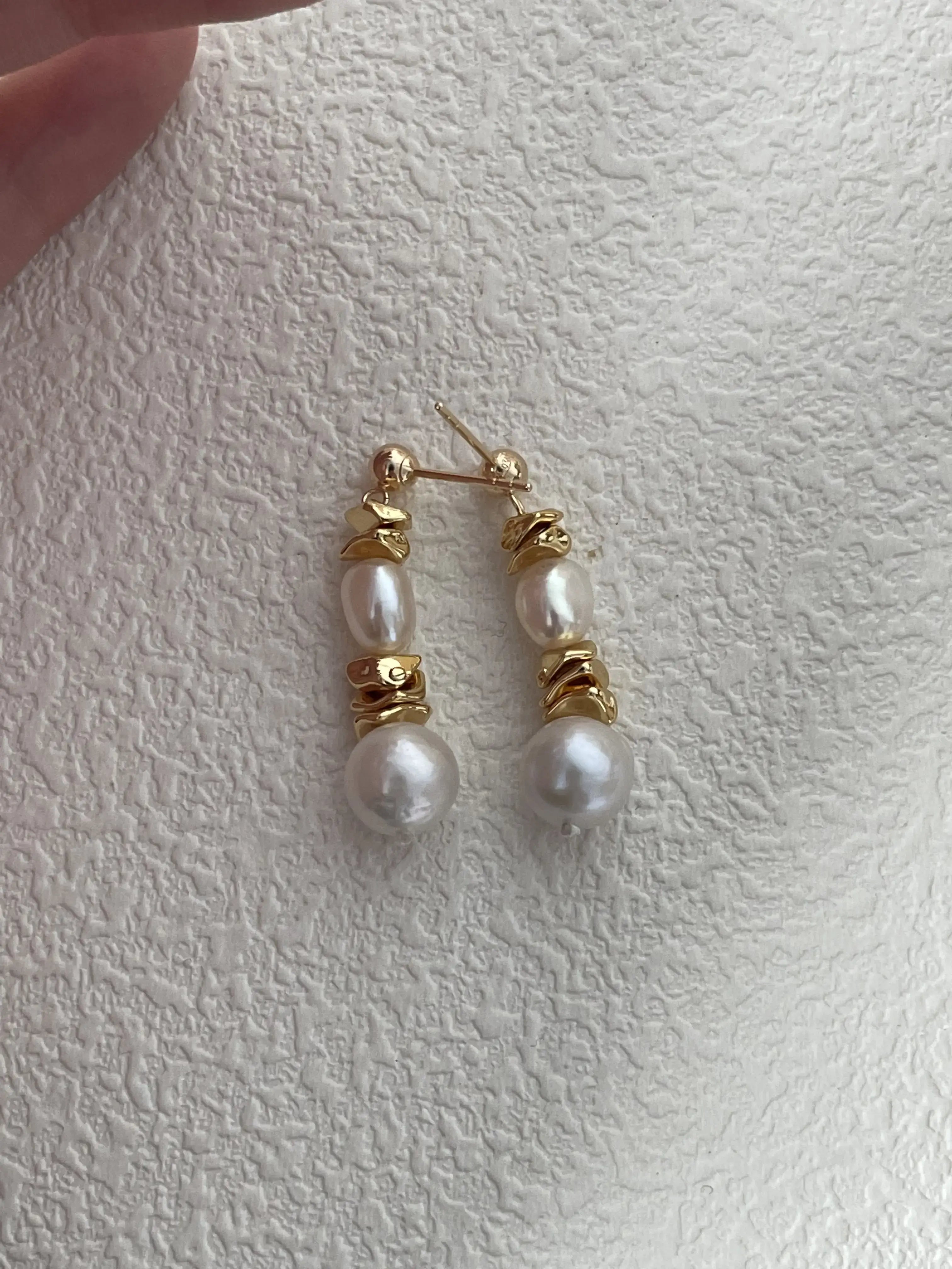 Fusion Grace Earrings – 14K Gold Baroque Pearls