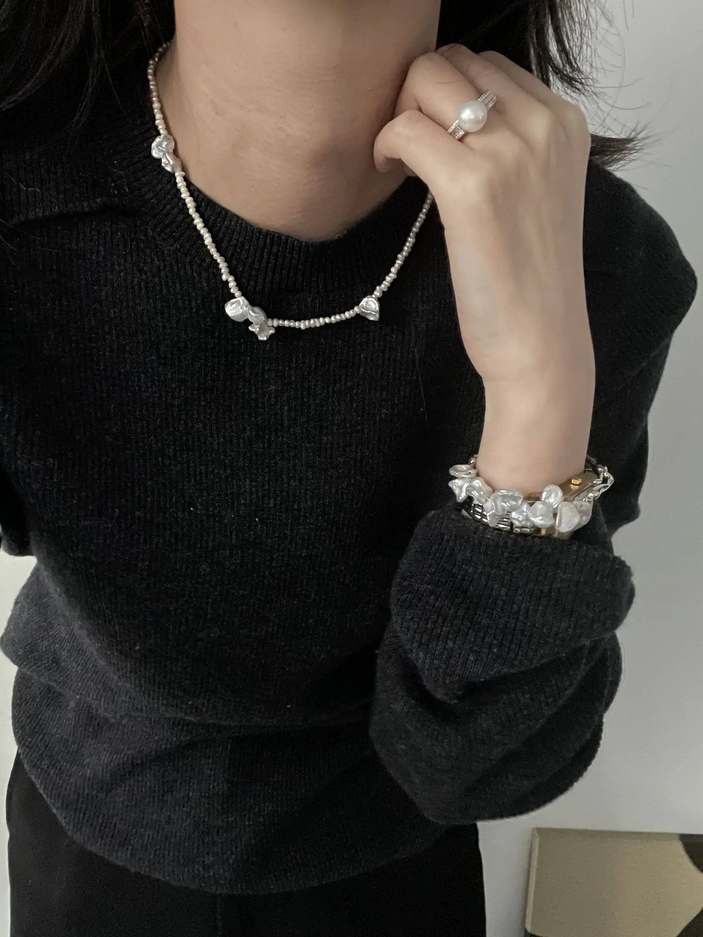 Artistic Petal Baroque Pearl Necklace