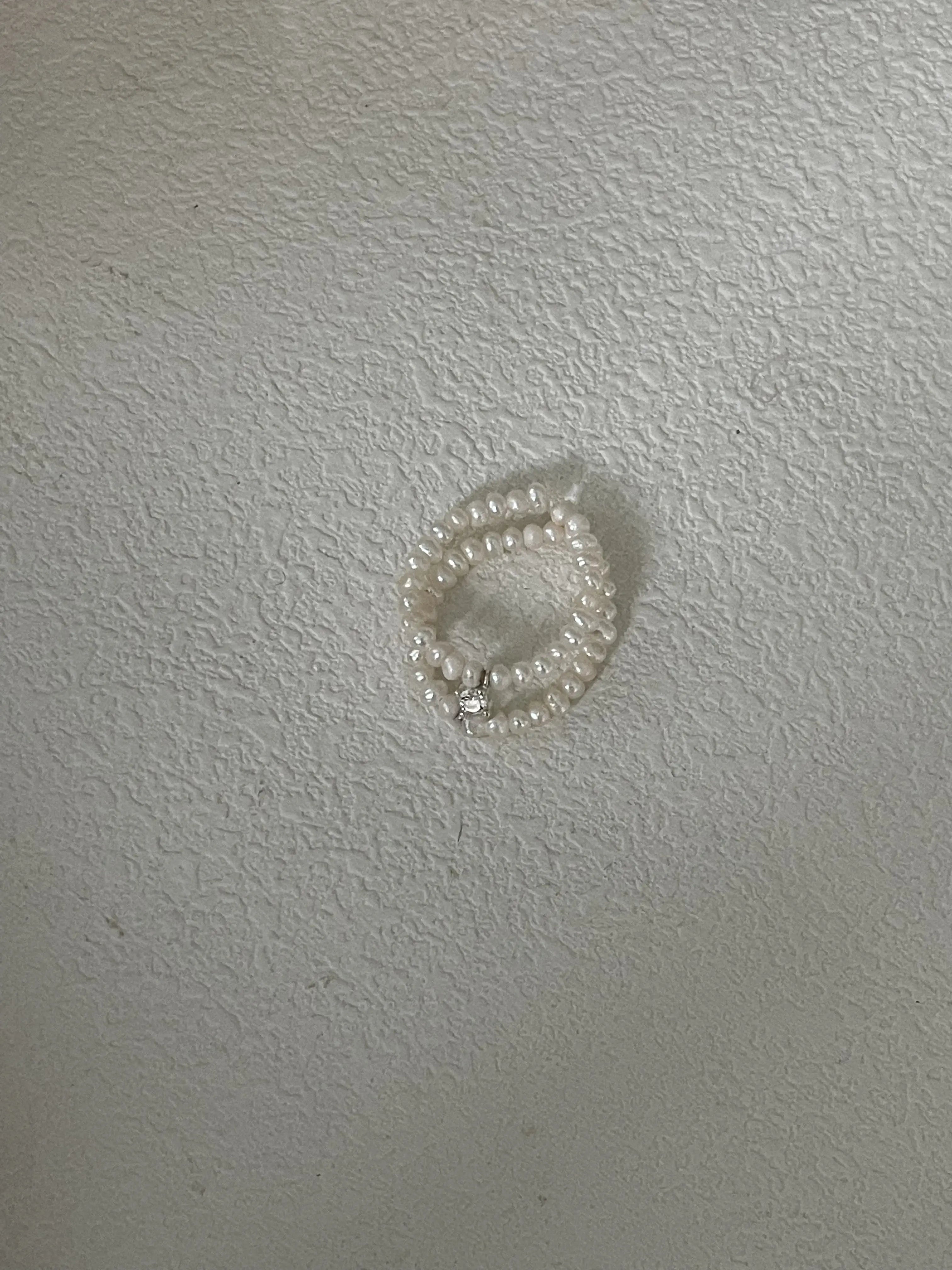 Dual-Loop Stretchable Freshwater Pearl Ring