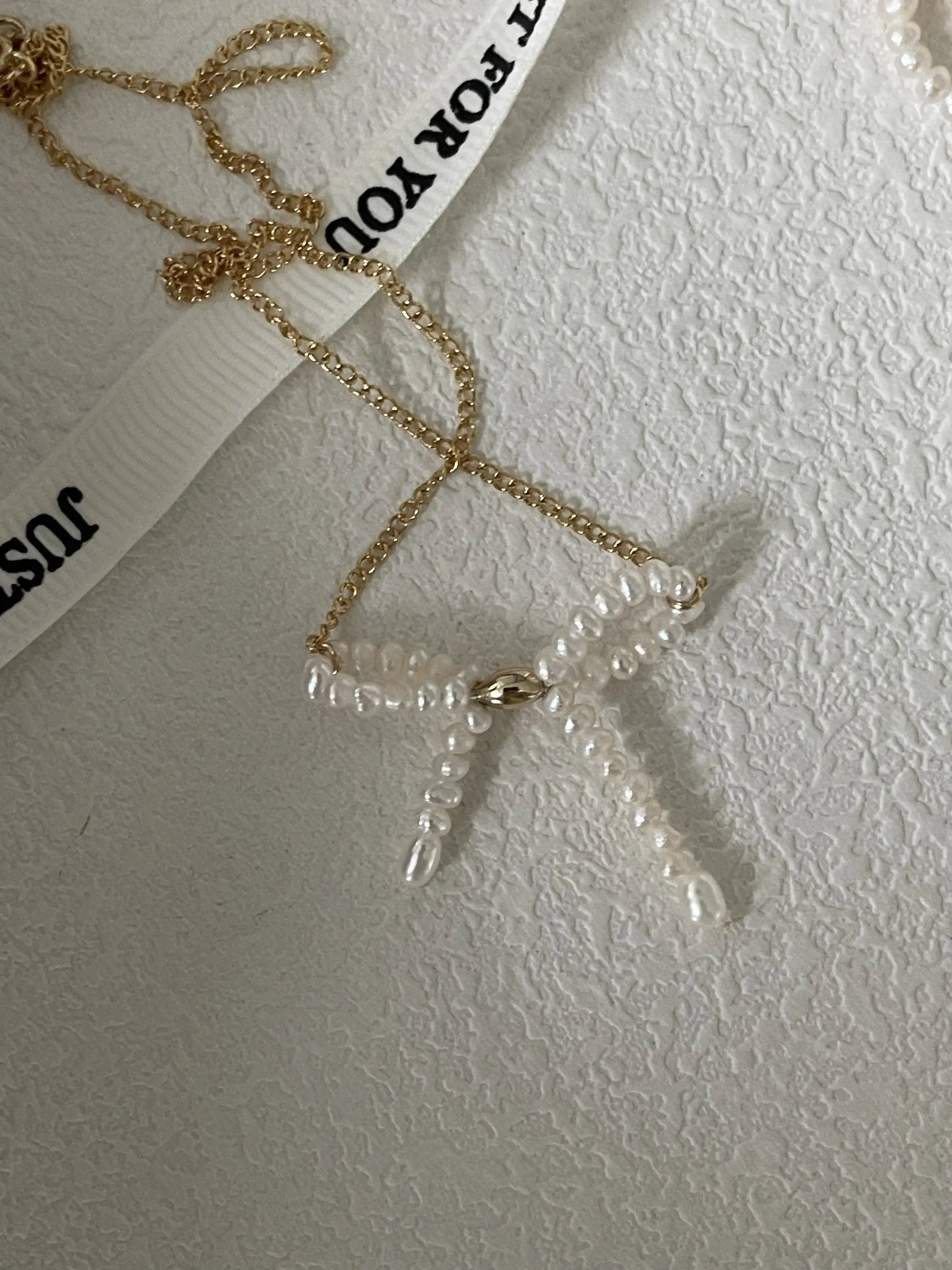 14K Gold Bow Freshwater Pearl Choker