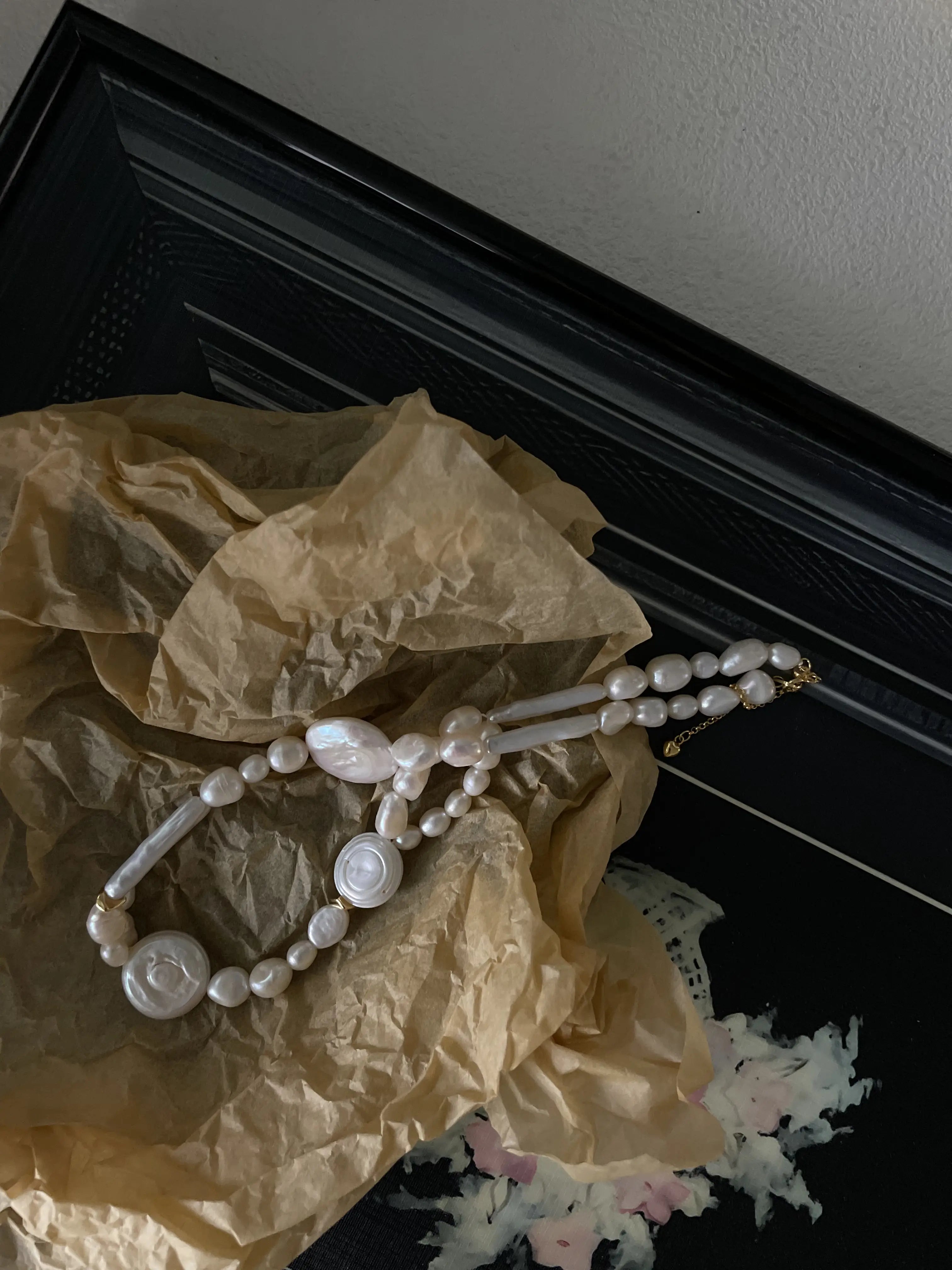 Elegant French Baroque Pearl Choker