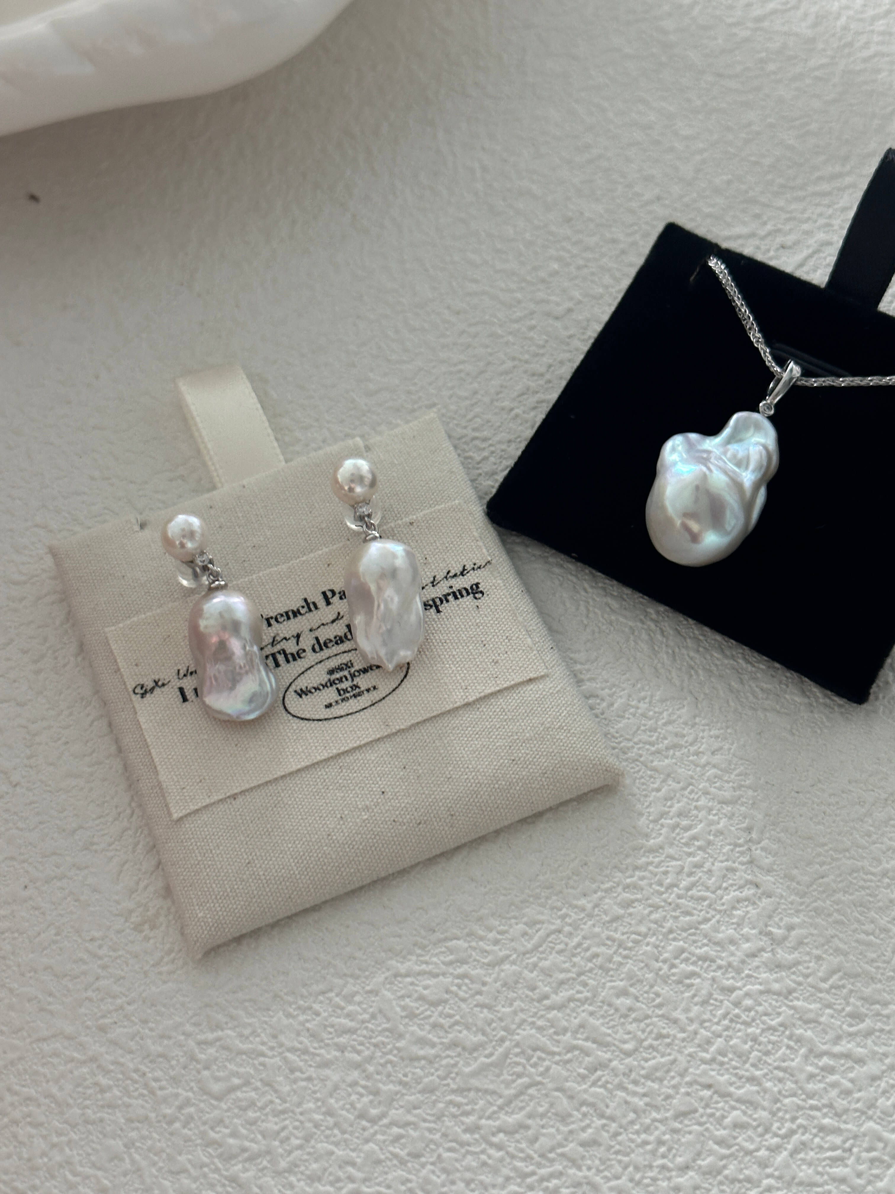 Timeless Drop Earrings – Baroque & Round Pearls