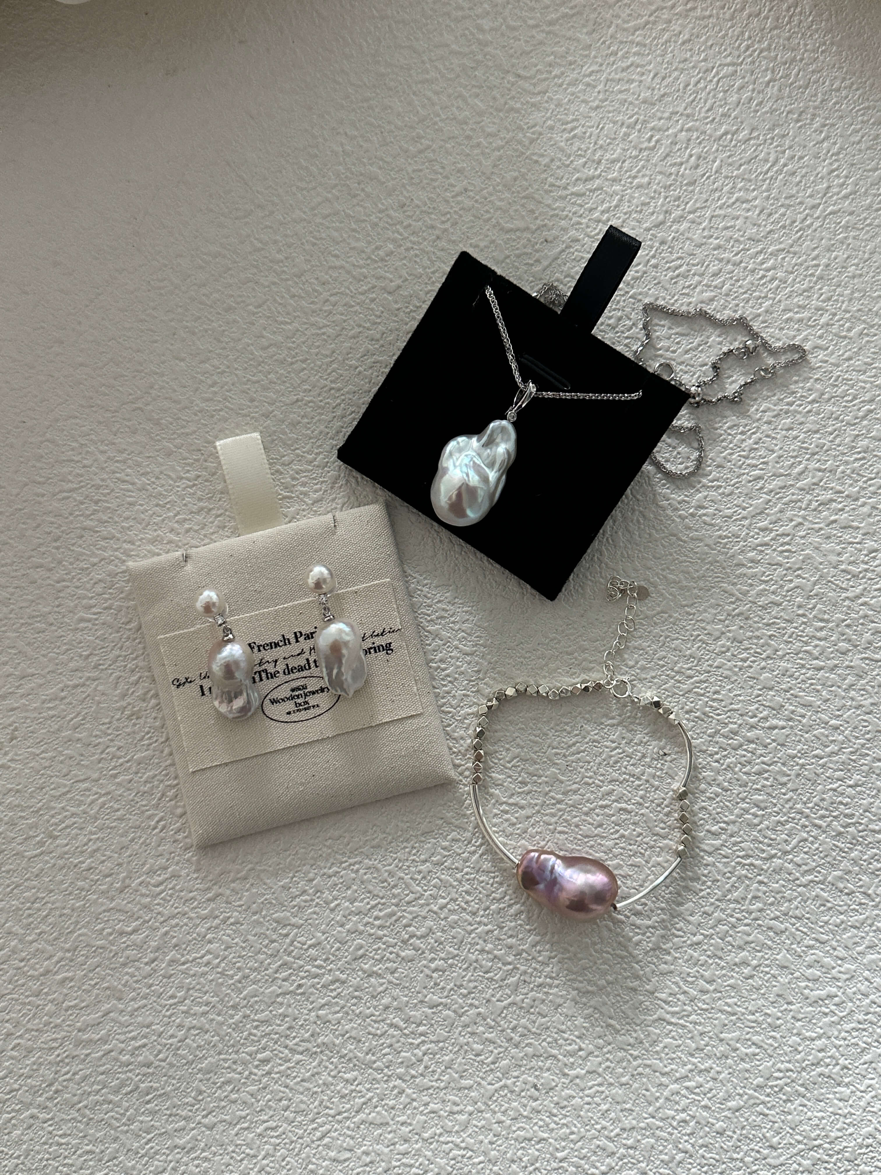 Detachable Baroque Pearl Pendant Necklace