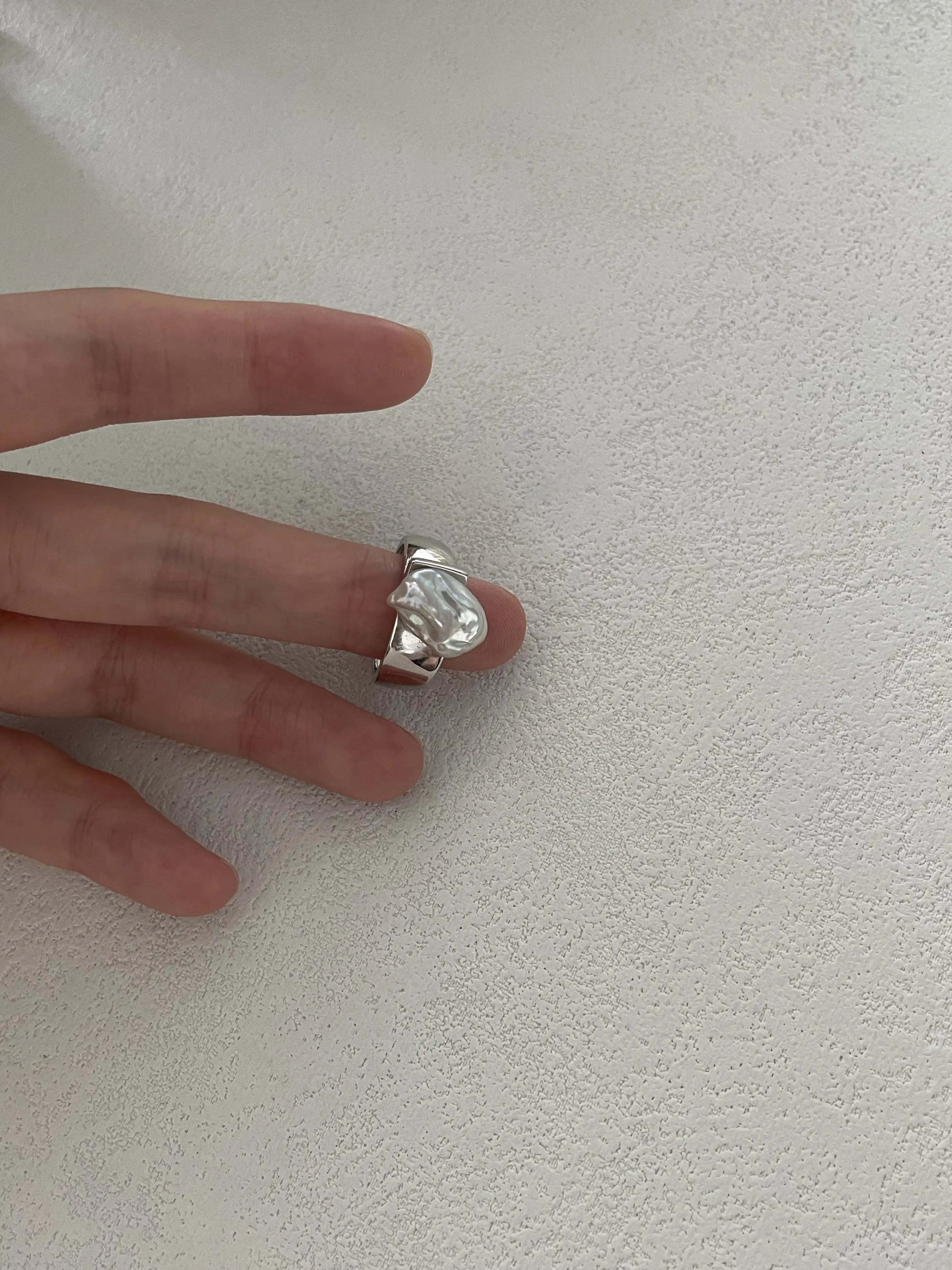 Keshi Pearl Sterling Silver Ring