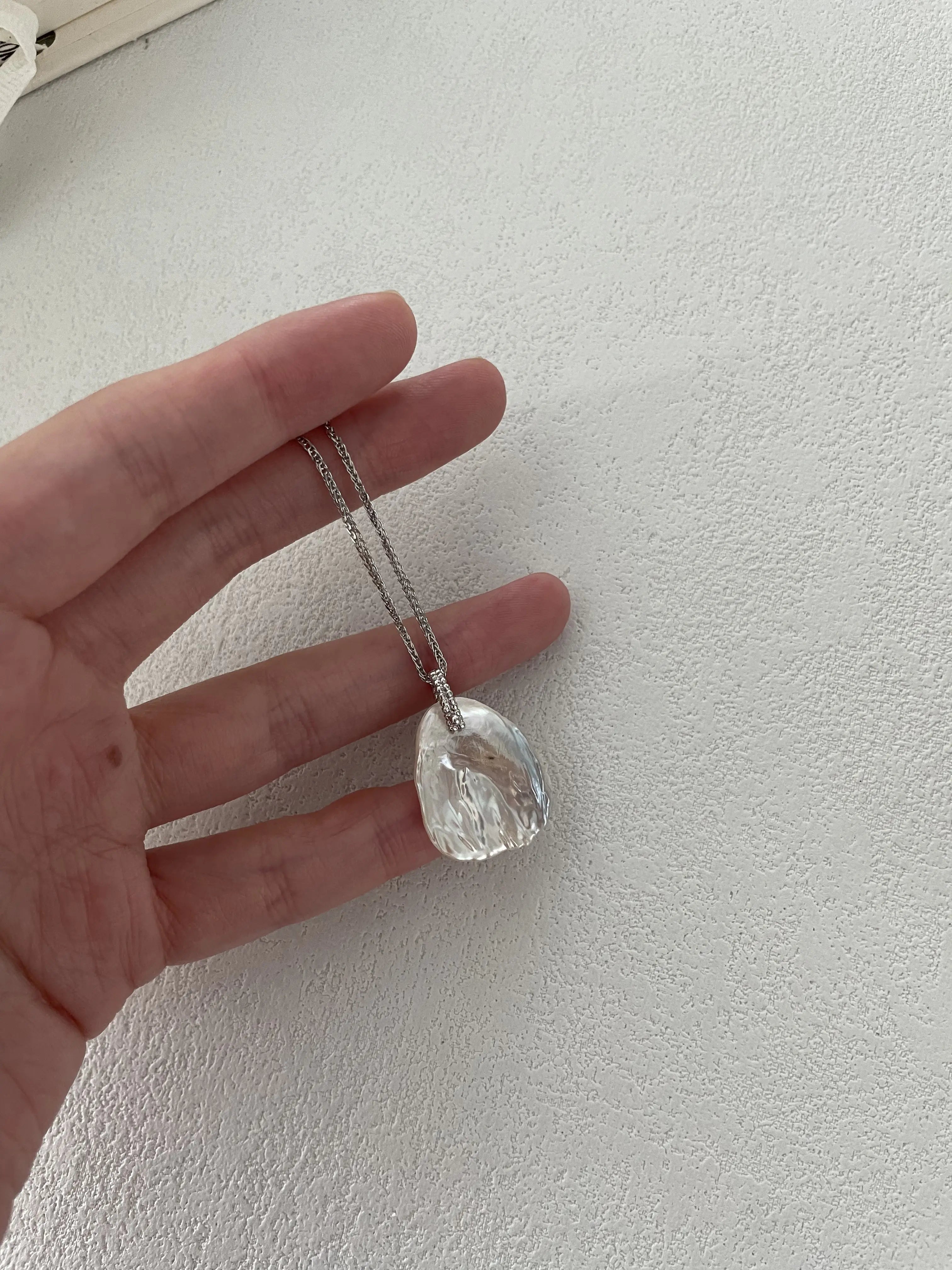 Elegant Petal Baroque Pearl Pendant Necklace