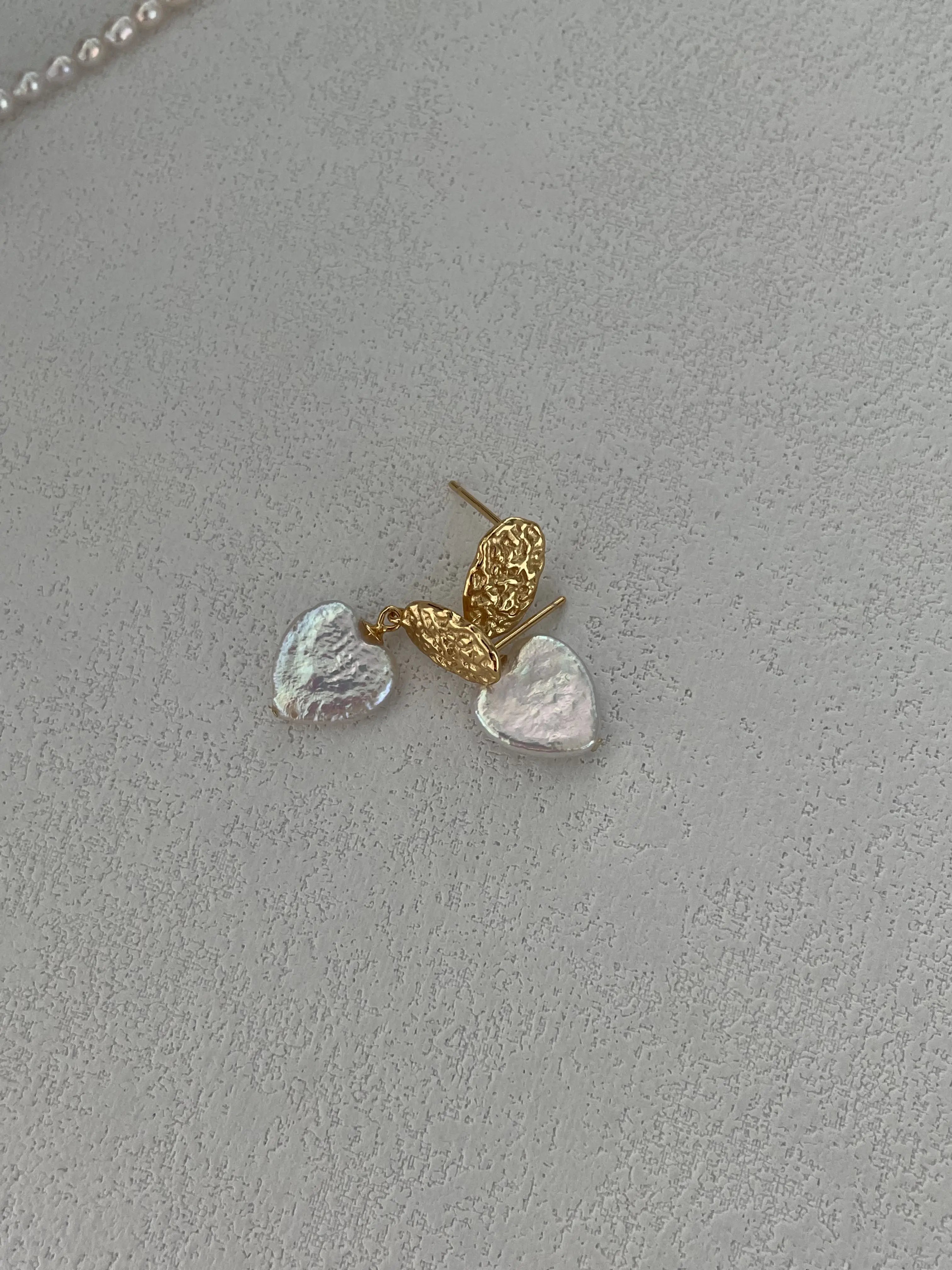 18K Gold Heart-Shaped Baroque Pearl Drop Earrings