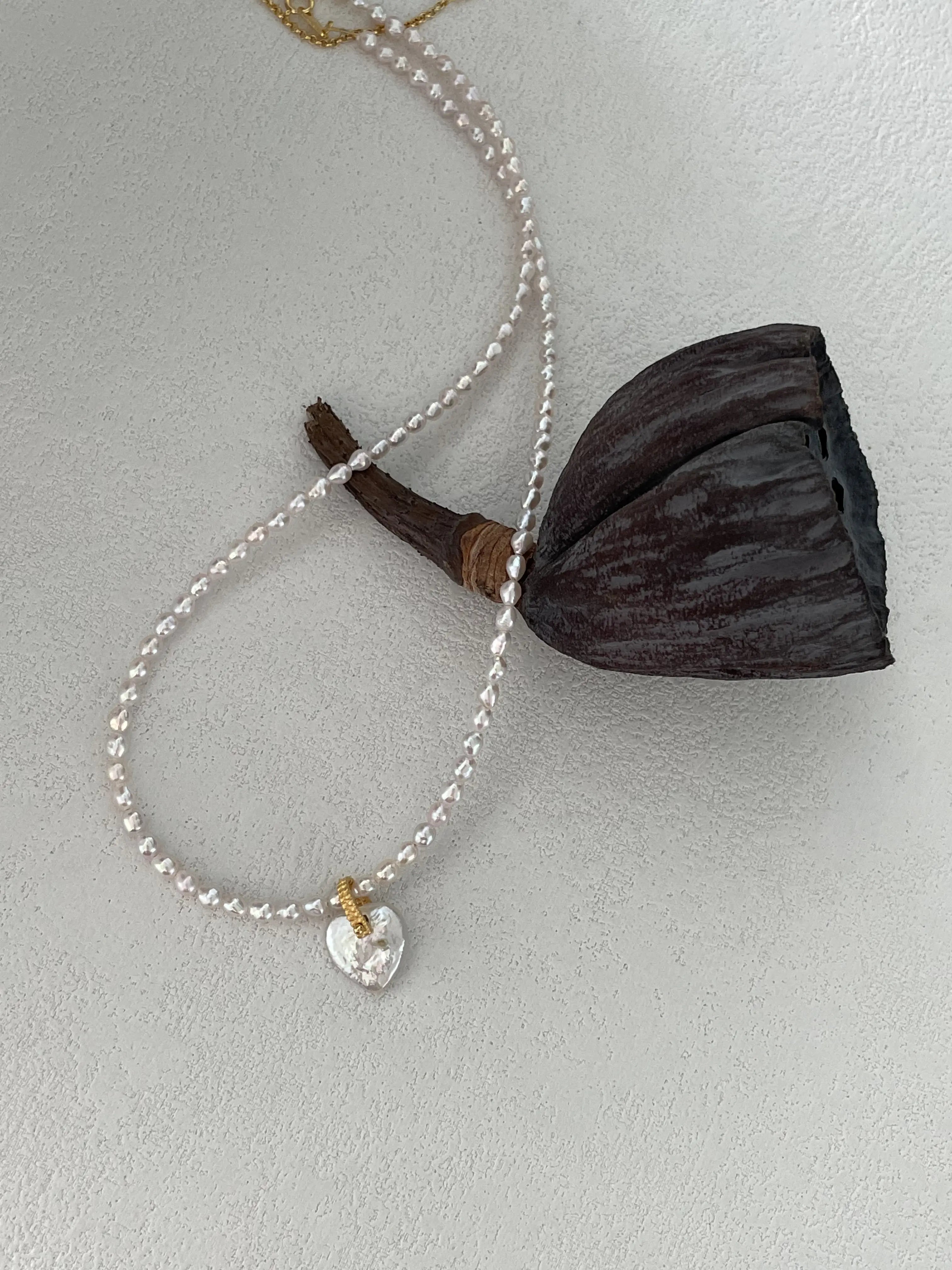 Natural Pink Heart Baroque Pearl Pendant Necklace