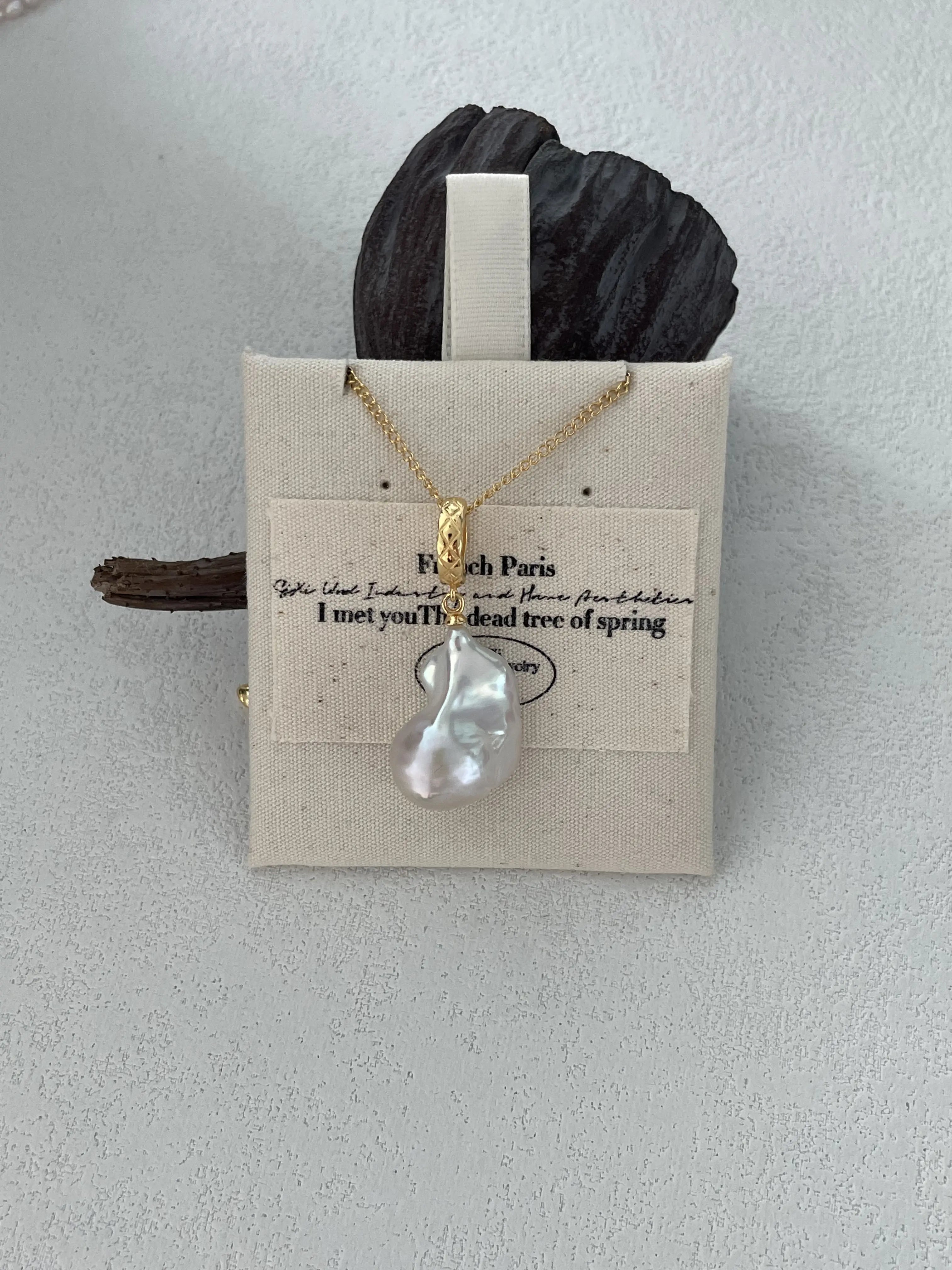 Detachable 18K Gold Baroque Pearl Pendant Necklace