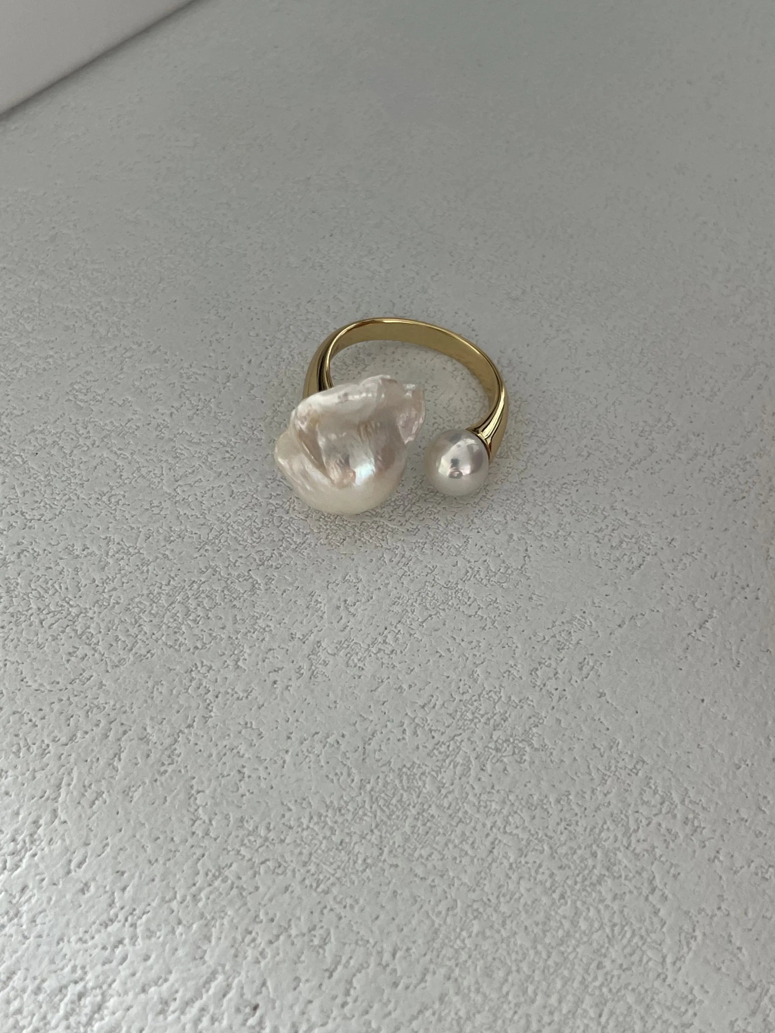18K Gold Baroque Pearl Ring