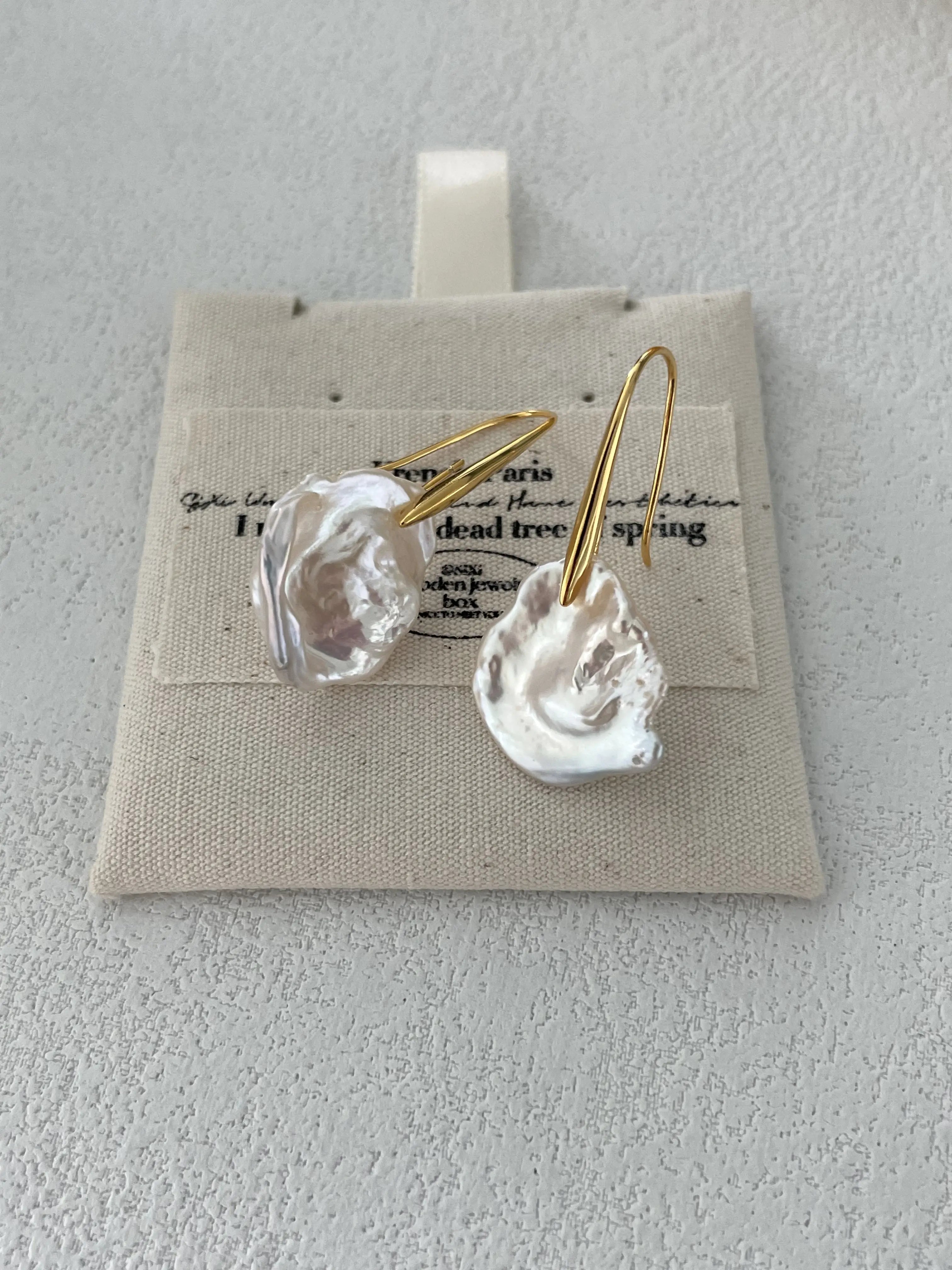 18K Gold Petal and High Heel Baroque Pearl Stud Earrings