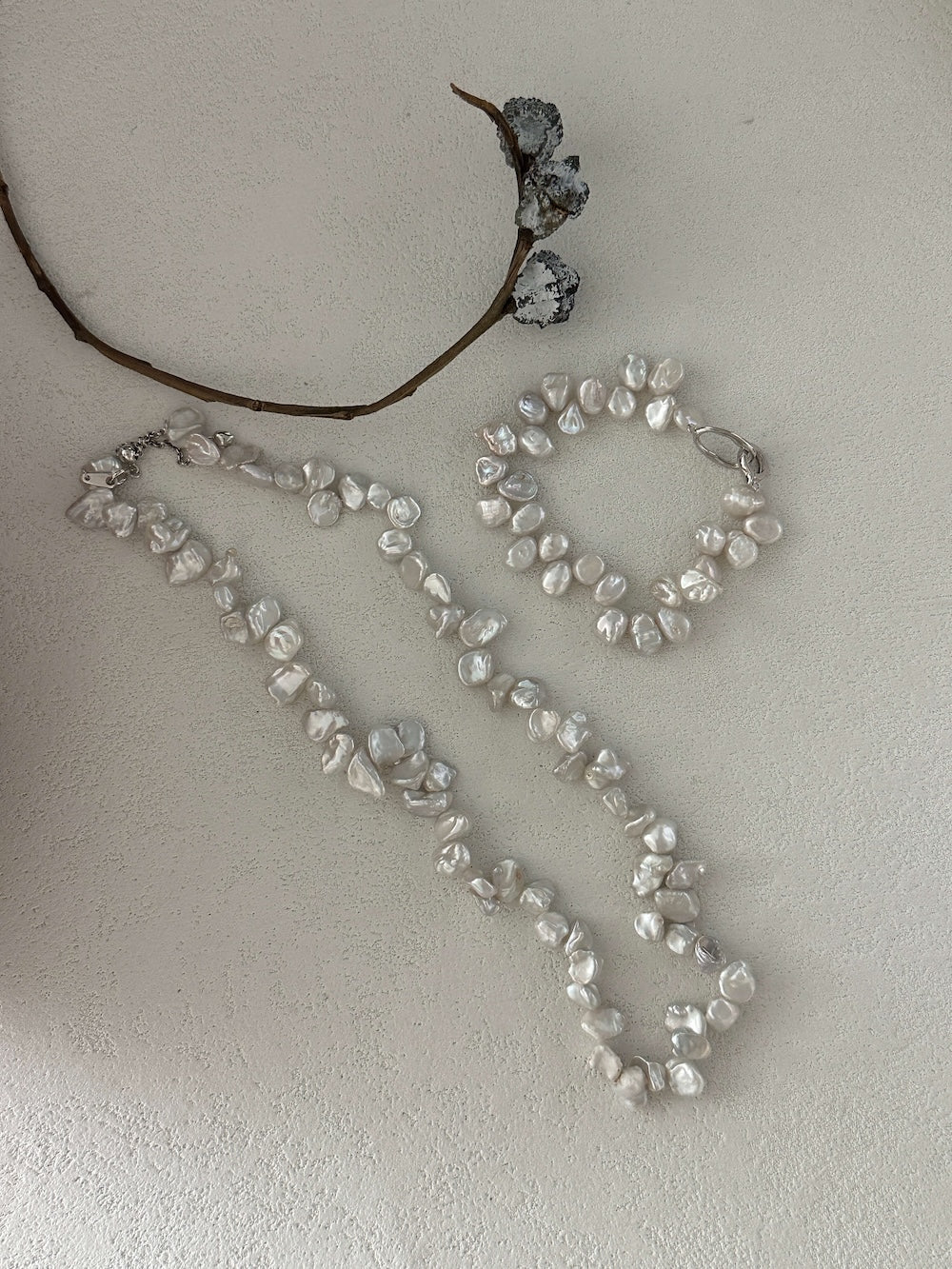 Petal-Shaped Keshi Pearl Necklace