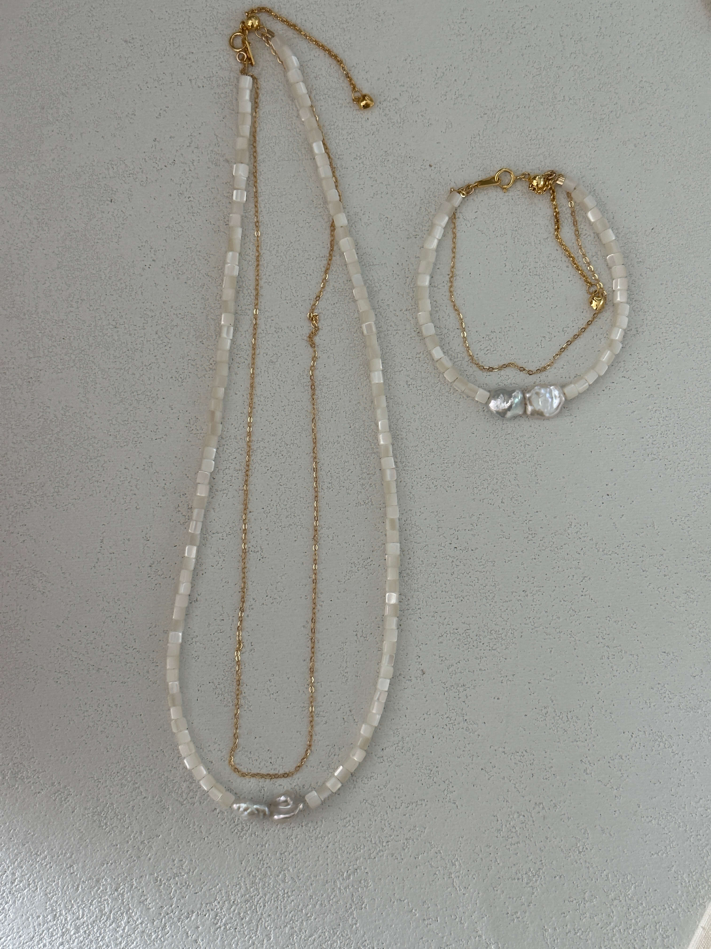 Double-Layer Shell and Freshwater Pearl Necklace