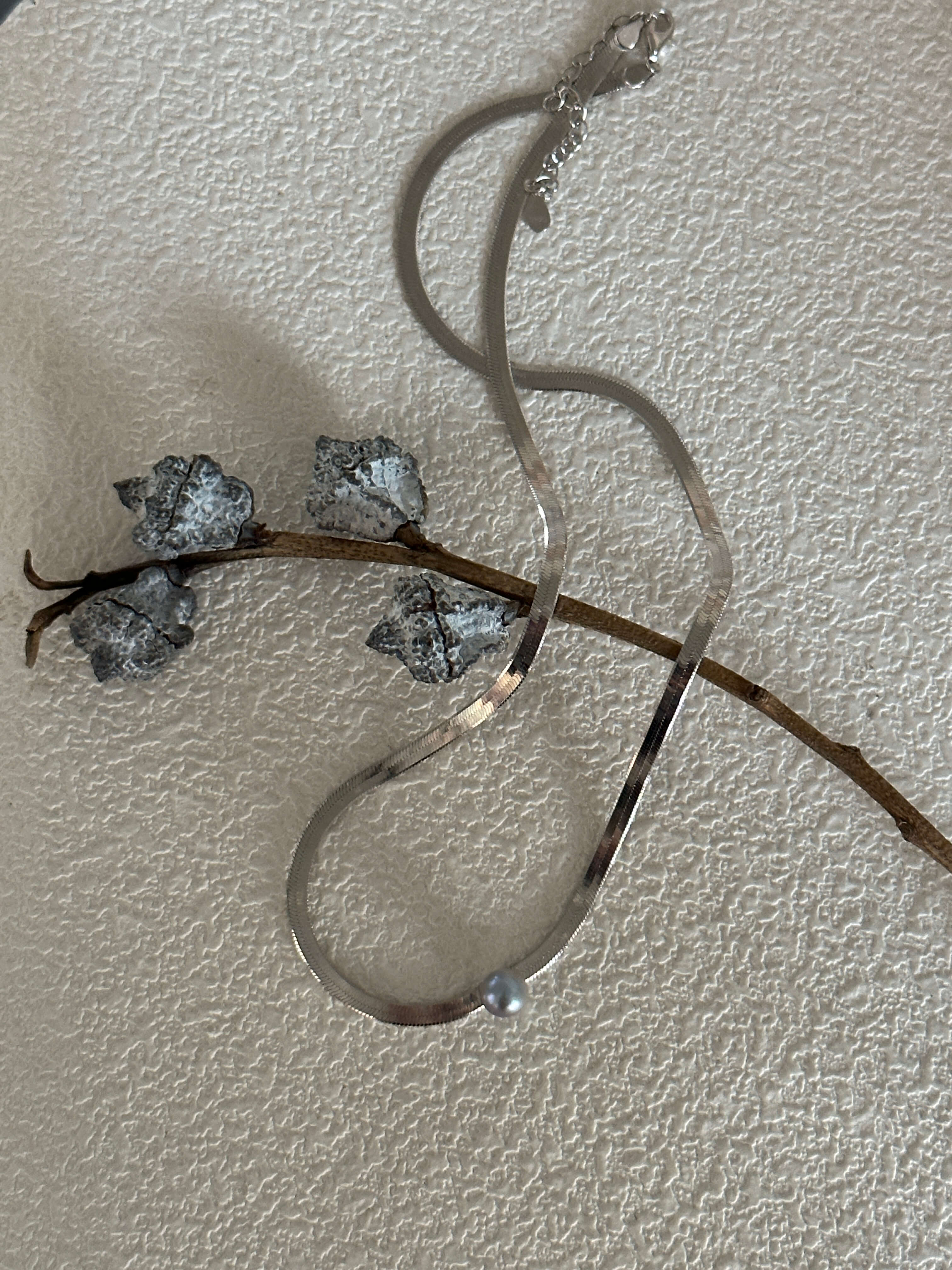 Platinum Snake Chain Necklace with Center Akoya Pearl