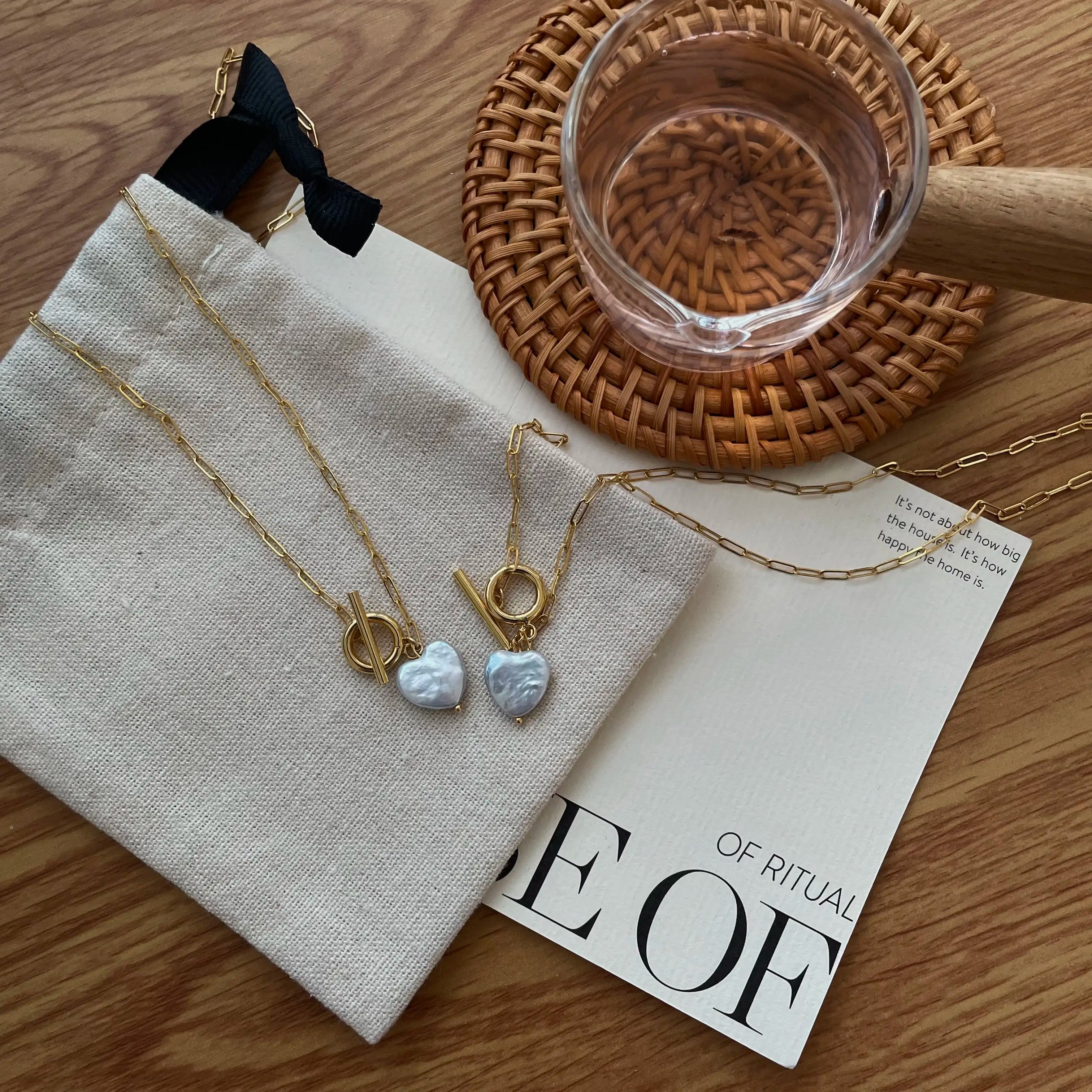 Heart-Shaped Baroque Pearl Pendant Necklace with OT Clasp