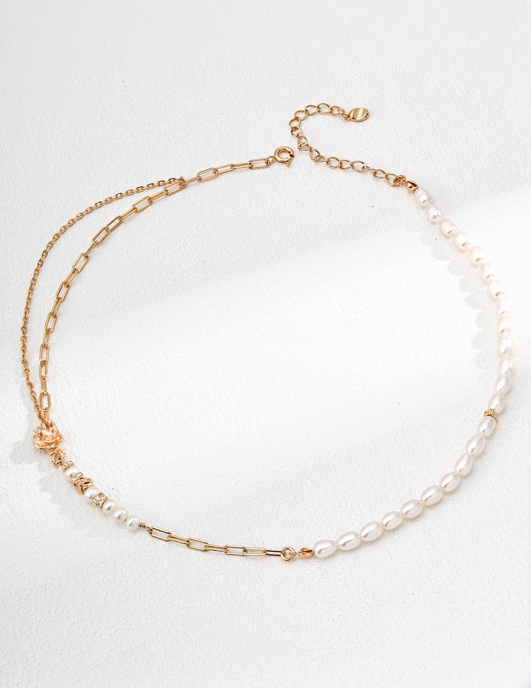 Aurelia’s Embrace – Gold Chain Pearl Necklace & Bracelet