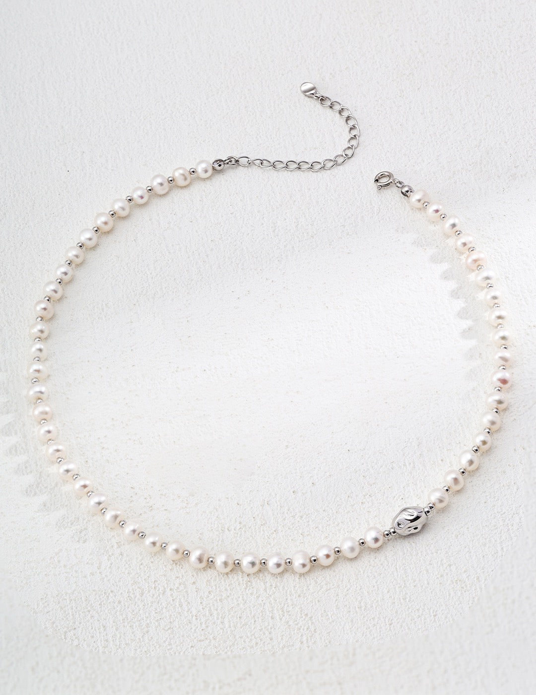Golden Muse – Freshwater Pearl Necklace & Bracelet