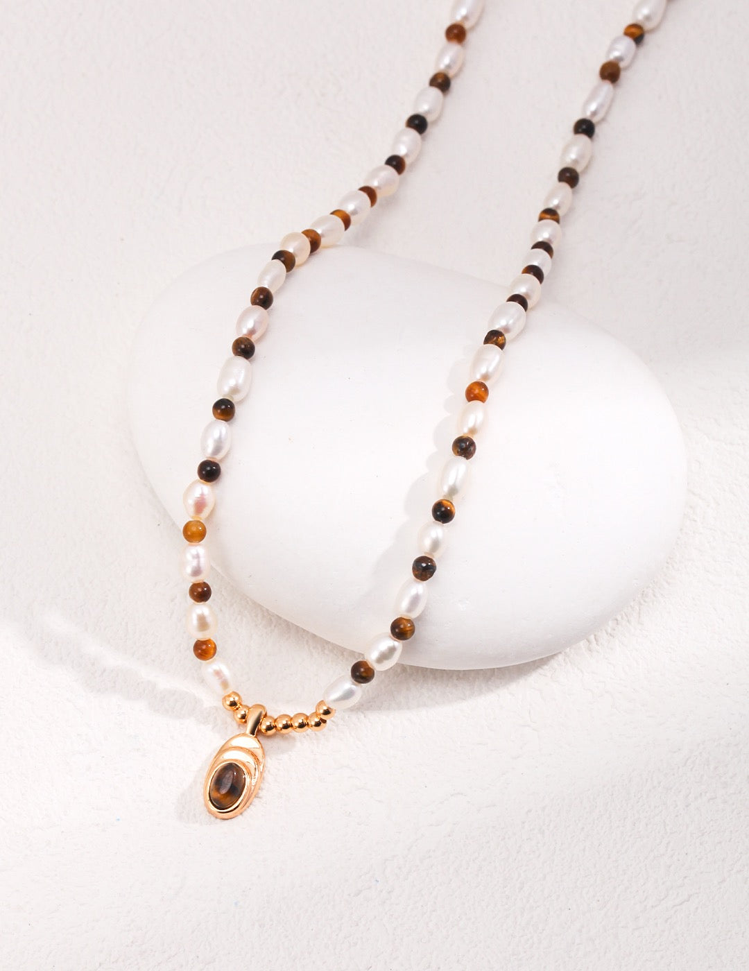 Golden Gaze – Tiger Eye & Pearl Pendant Necklace