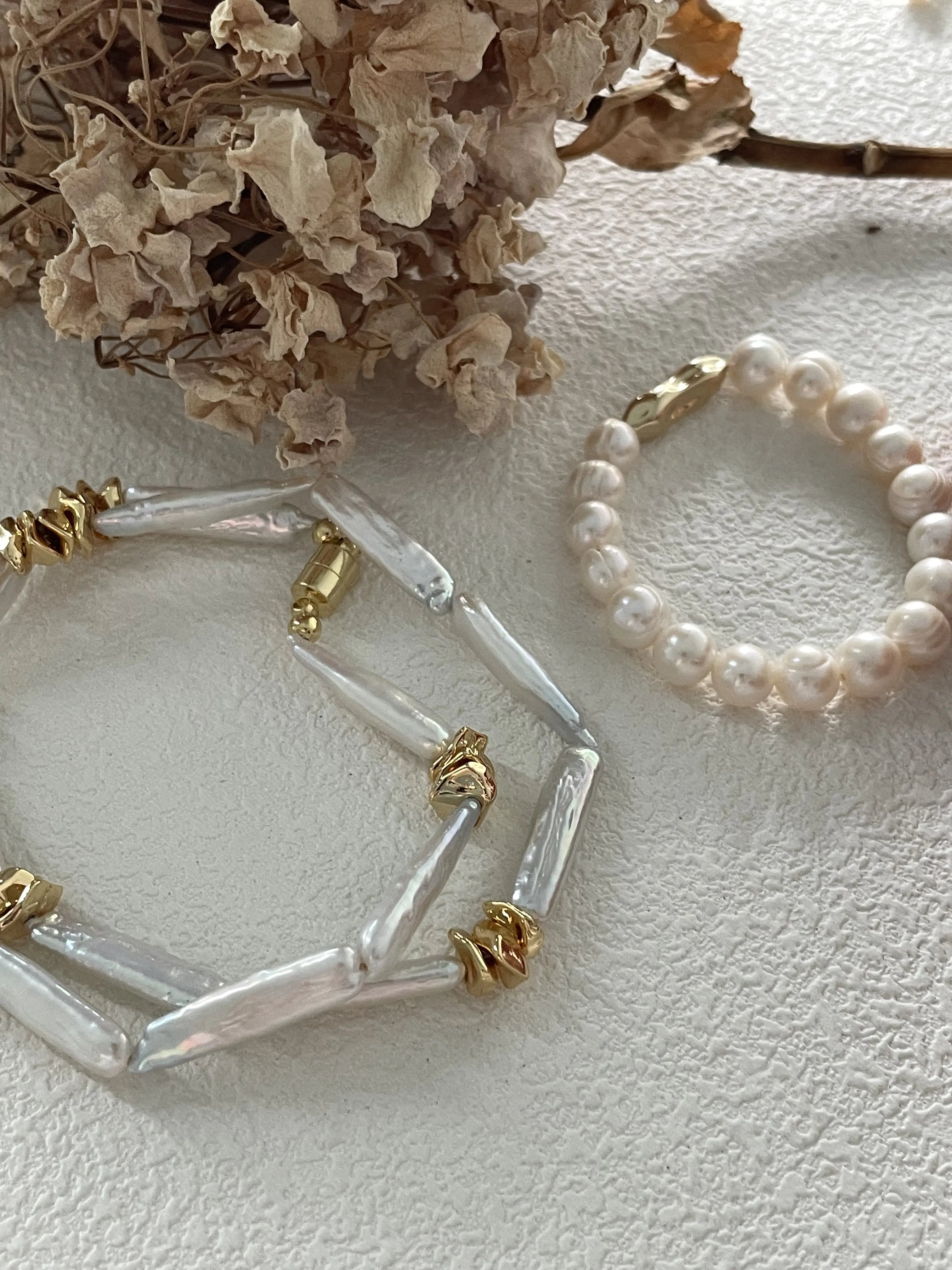 14K Gold-Clasp Circled Pearl Bracelet