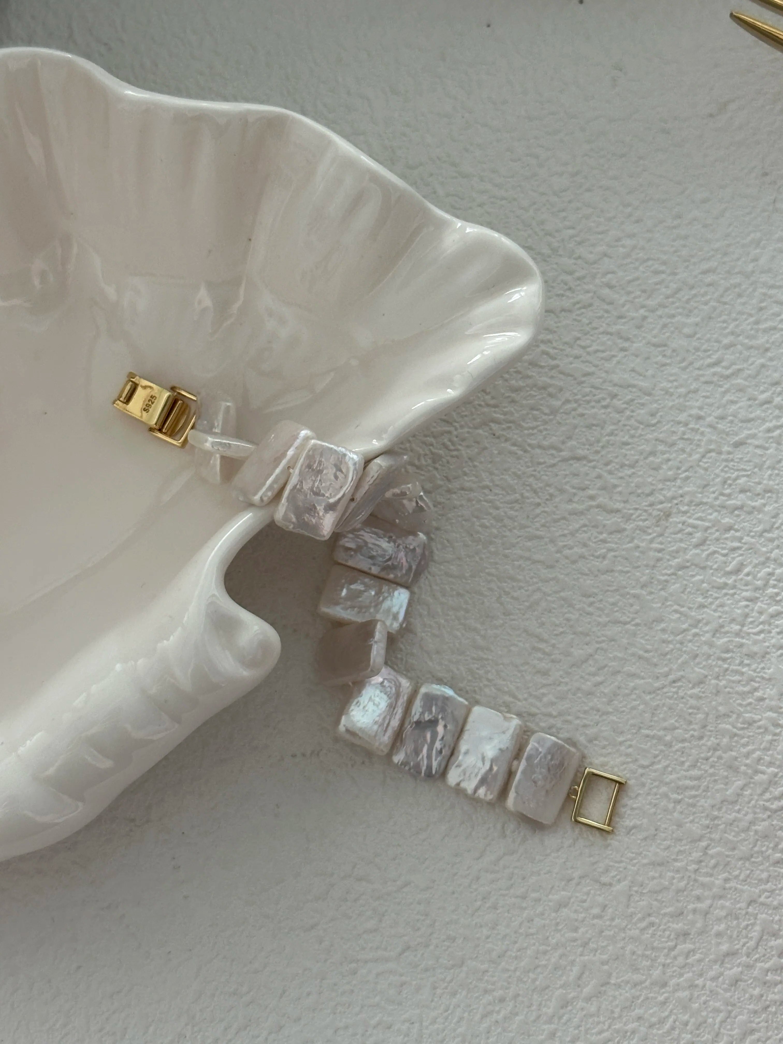 Watch-Link Style Square Baroque Pearl Bracelet