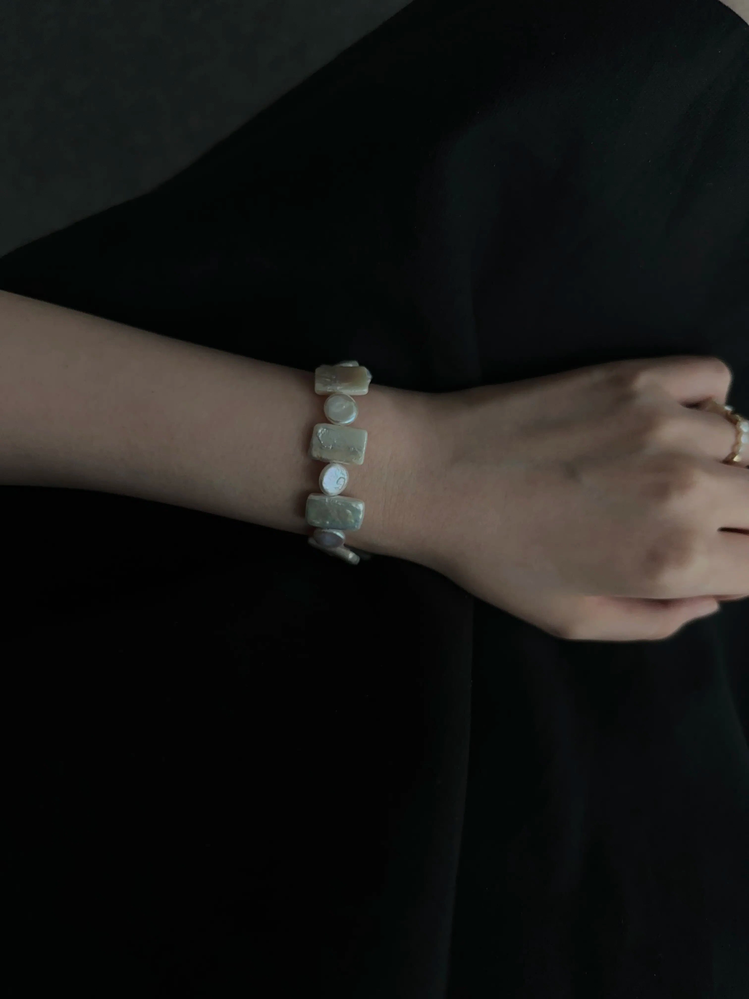 Geometric Baroque Pearl Bracelet