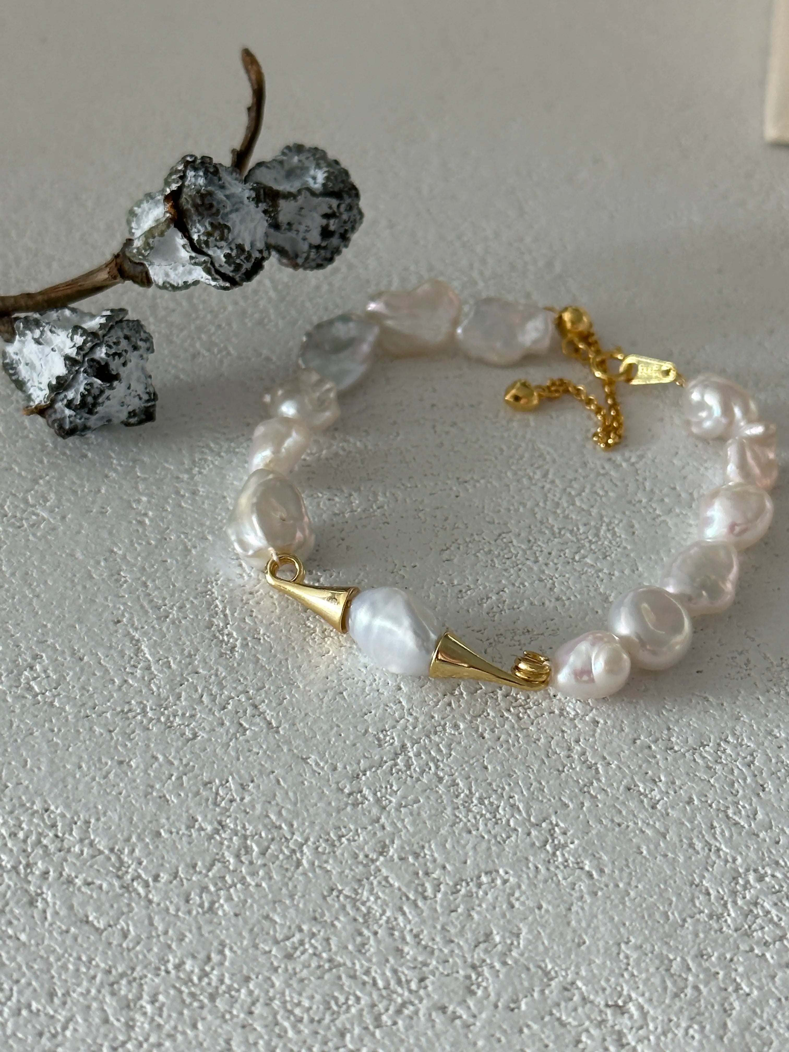 18K Gold Freshwater Baroque Pearl Bracelet