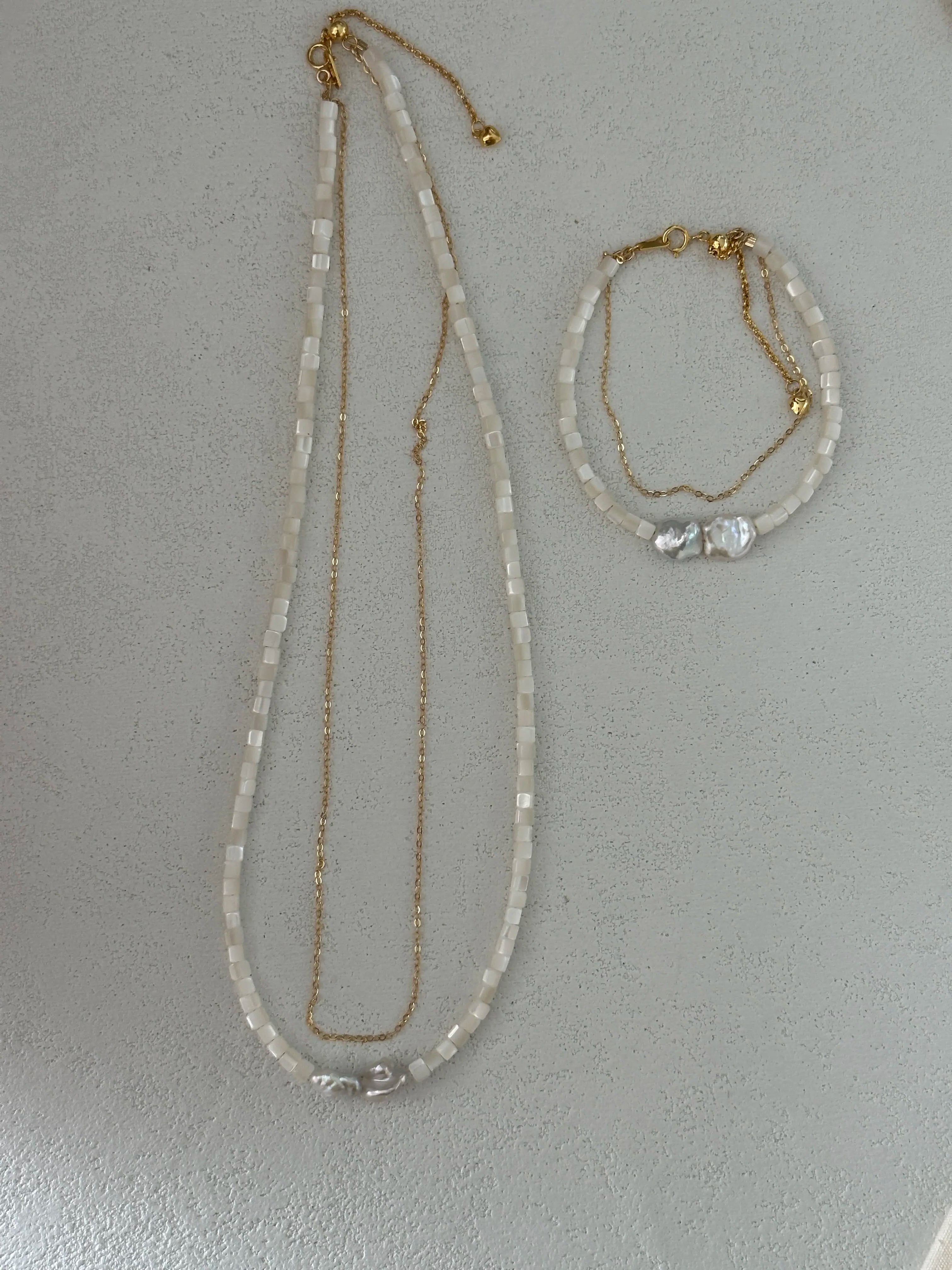 Double-Strand Shell Pearl Bracelet