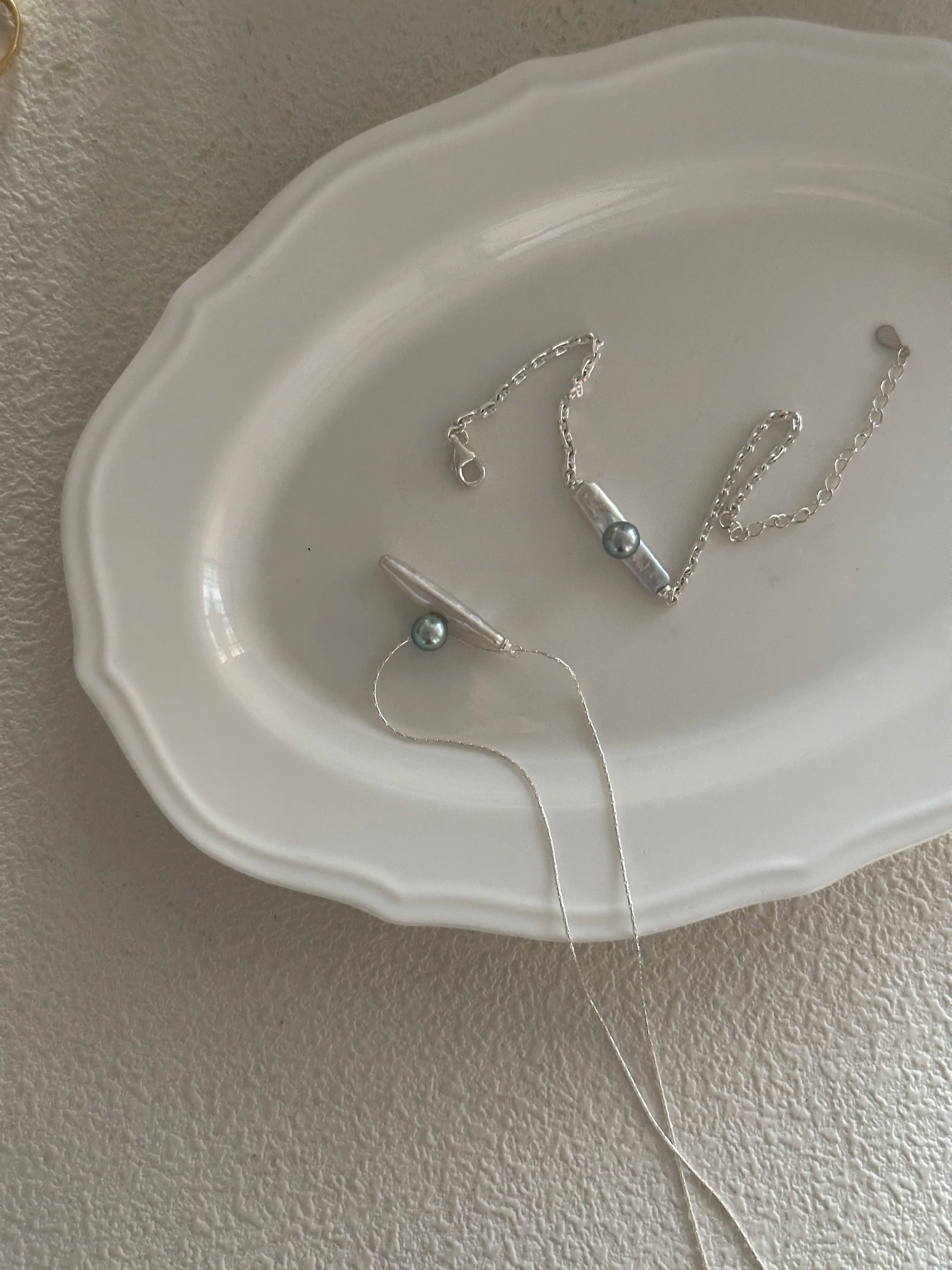 Akoya and Freshwater Baroque Pearl Silver Bracelet