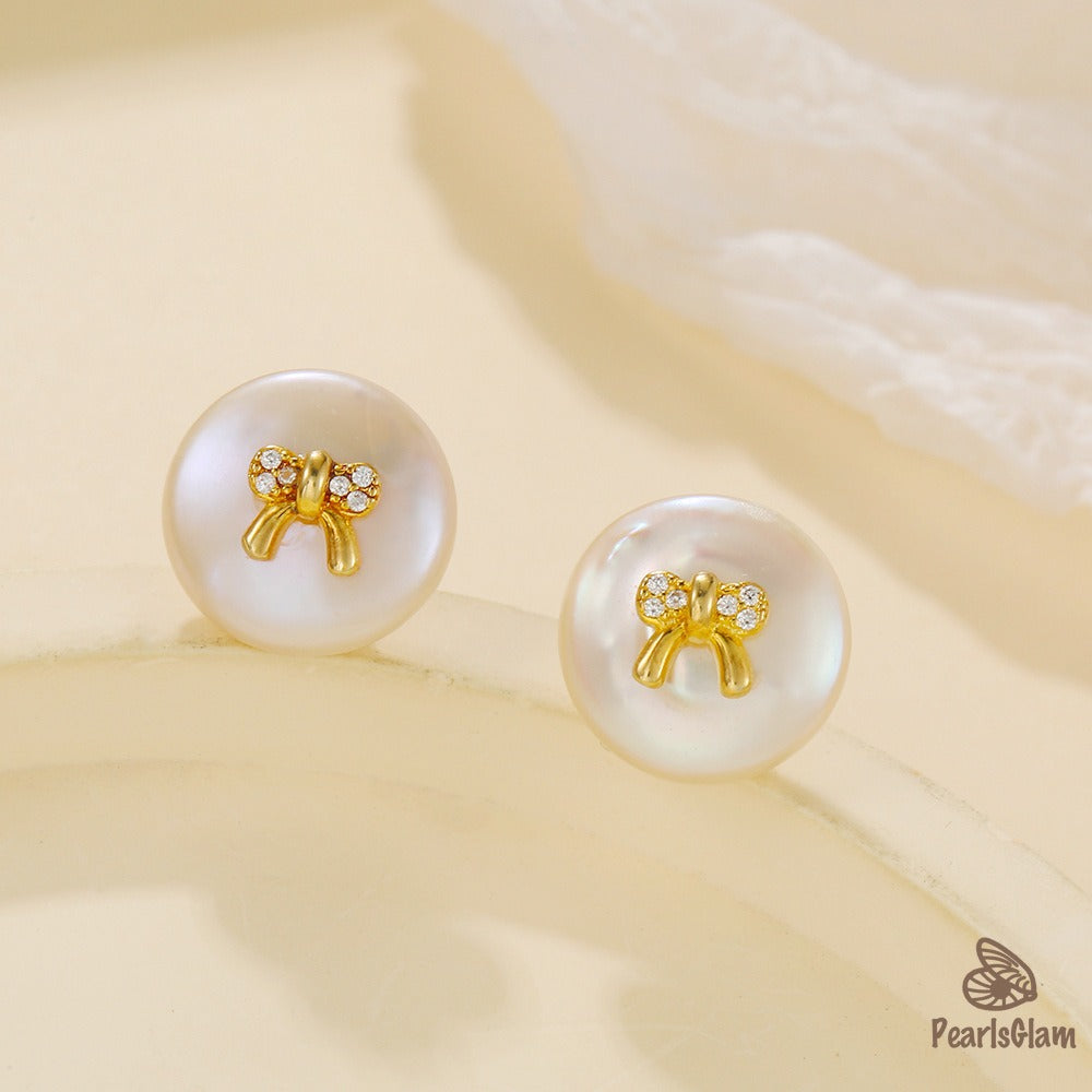Petite Grace – Bow Accent Pearl Studs