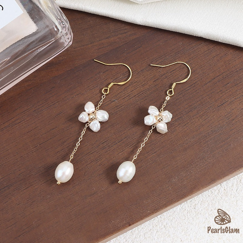 Lover’s Poem – Heart Stud & Stick Pearl Earrings
