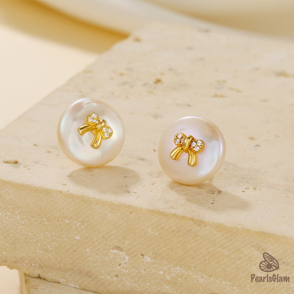 Petite Grace – Bow Accent Pearl Studs