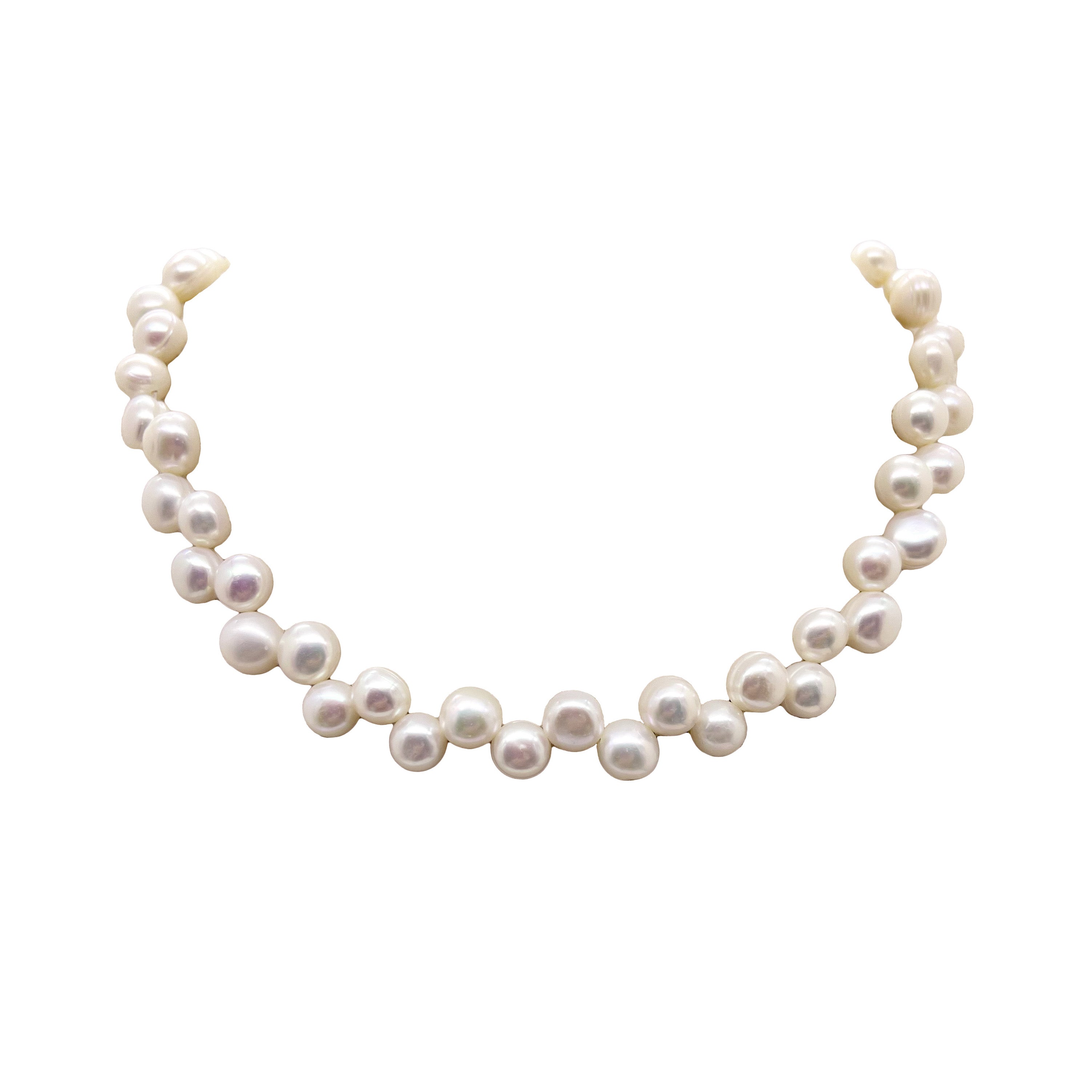8-9mm Button Pearl necklace displayed without background
