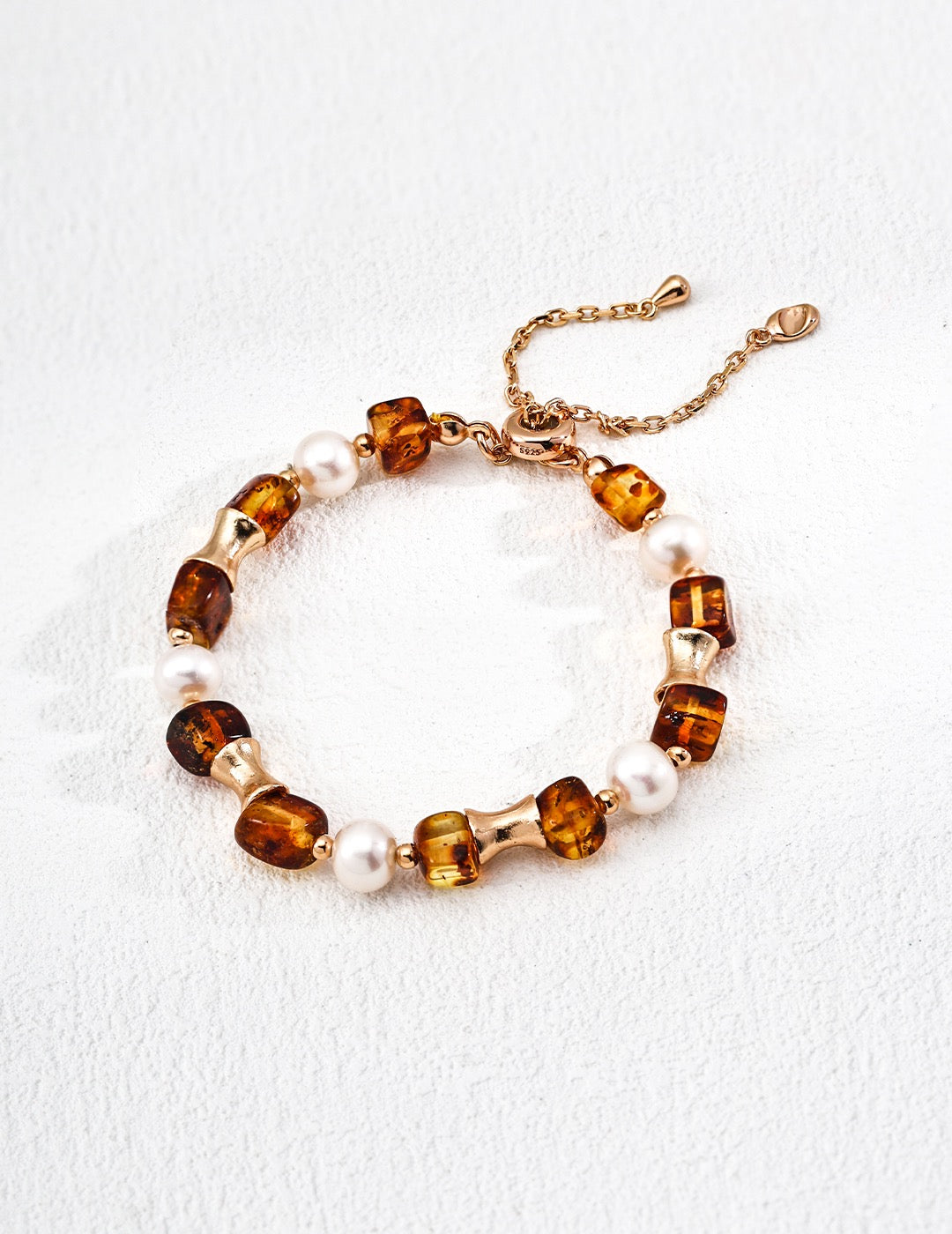 Amber Bloom – Pearl & Amber Bead Bracelet